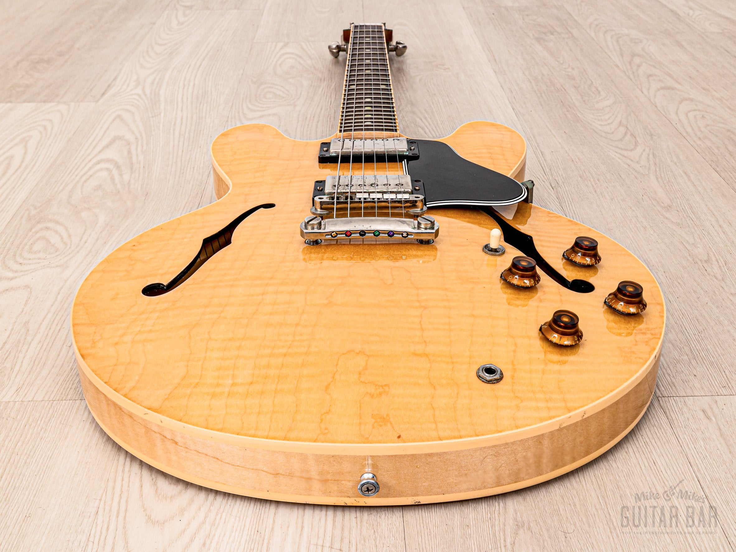 2005 Gibson Memphis ES-335 Dot Antique Natural, 100% Original & Near Mint w/ 57 Classic PAFs, Case