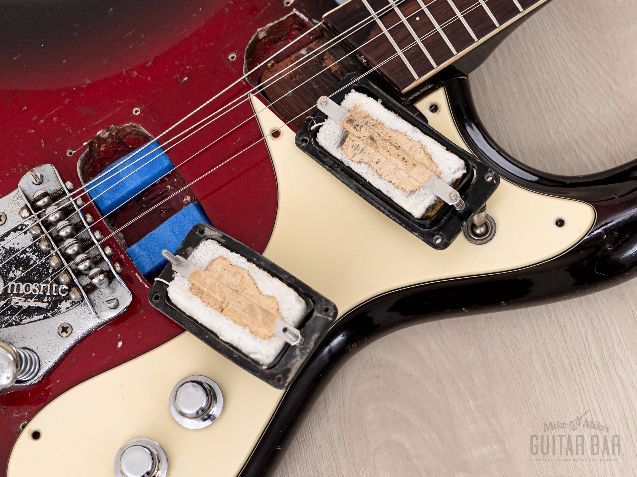 1964 Mosrite Ventures Model Vintage Guitar Red Sunburst w