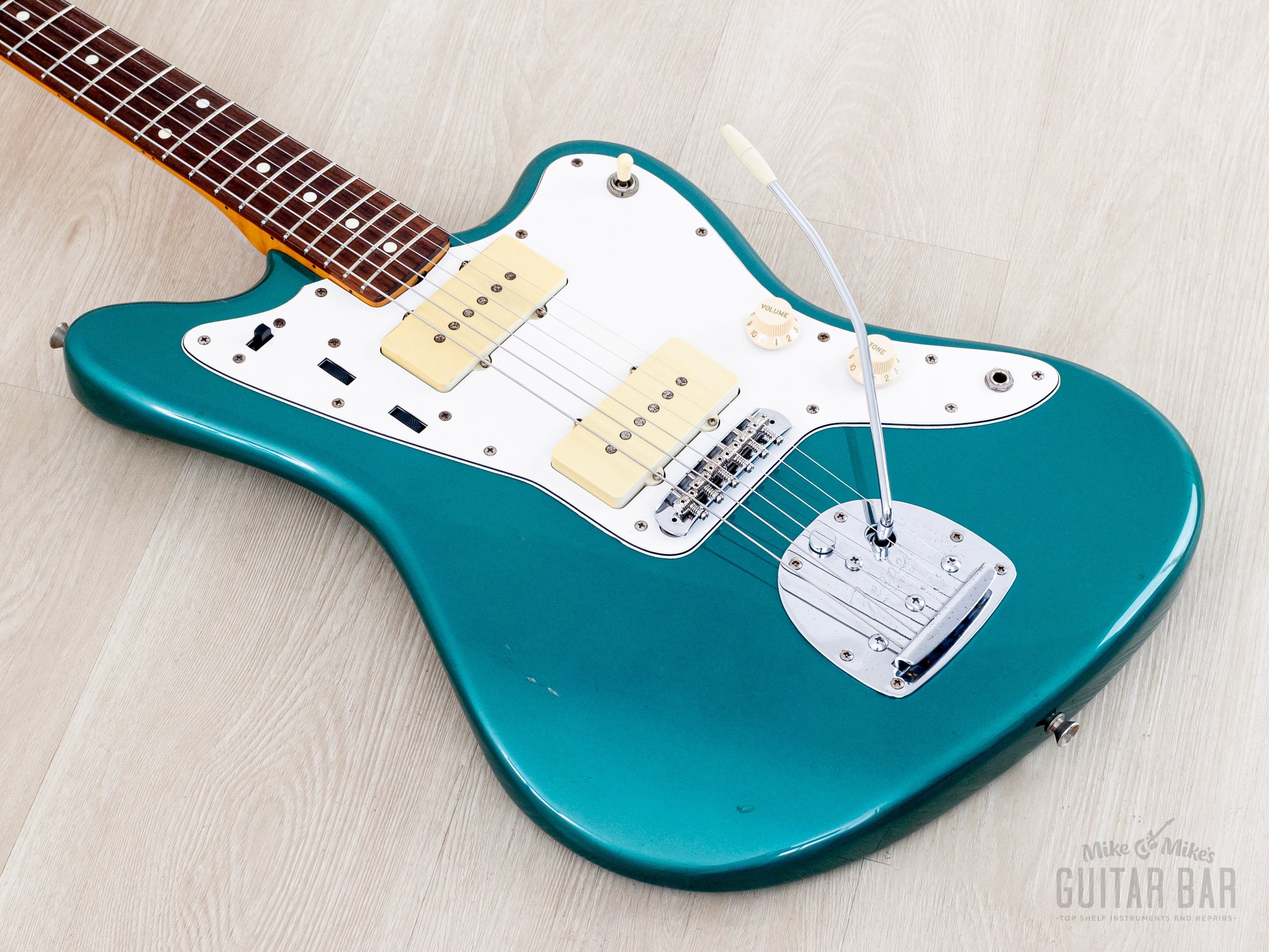 1997 Fender '62 Jazzmaster Offset Electric Guitar JM66-80 MH, Ocean Tu