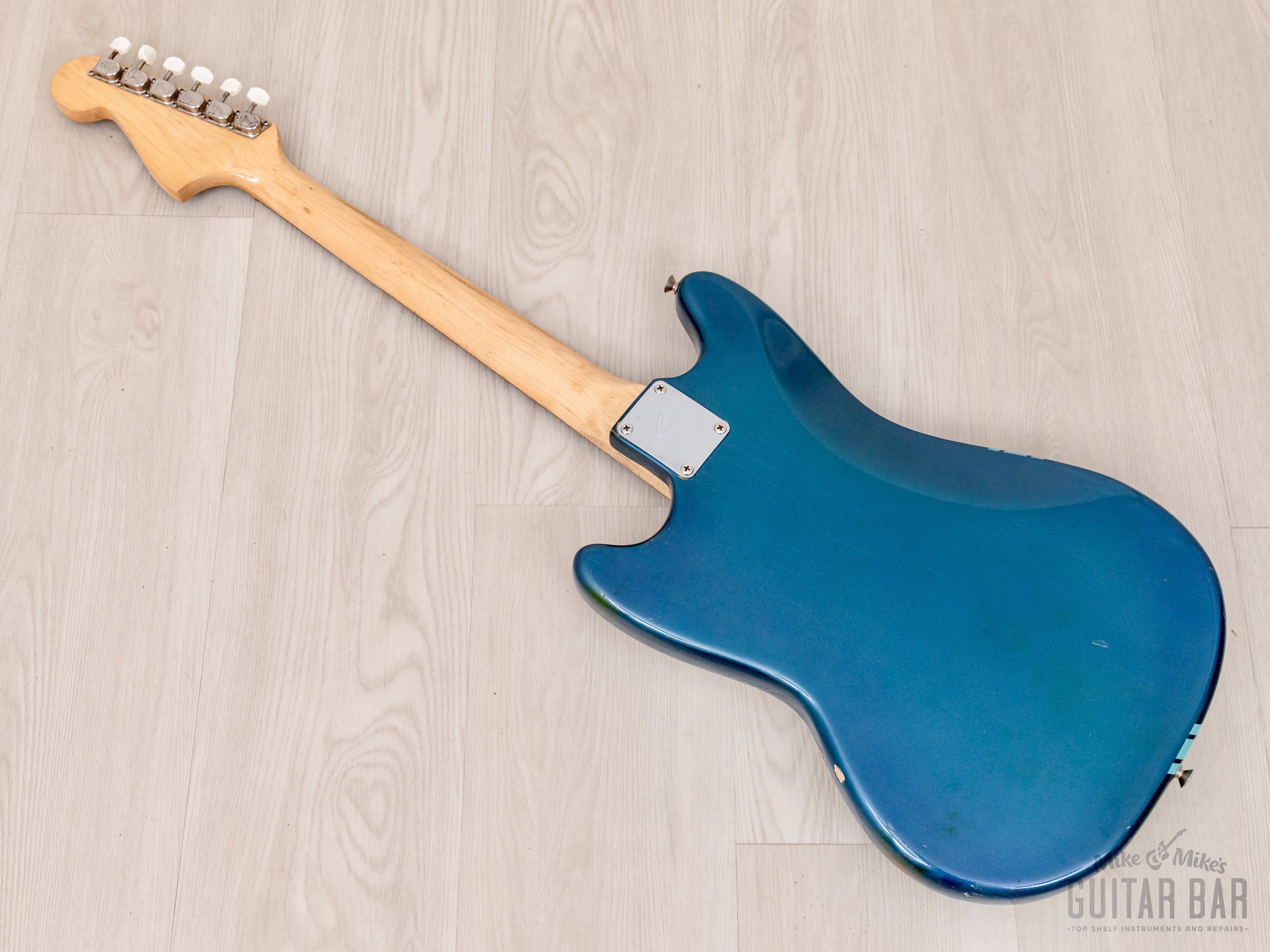 1970 Fender Competition Mustang Competition Burgundy + Headstock, Shor