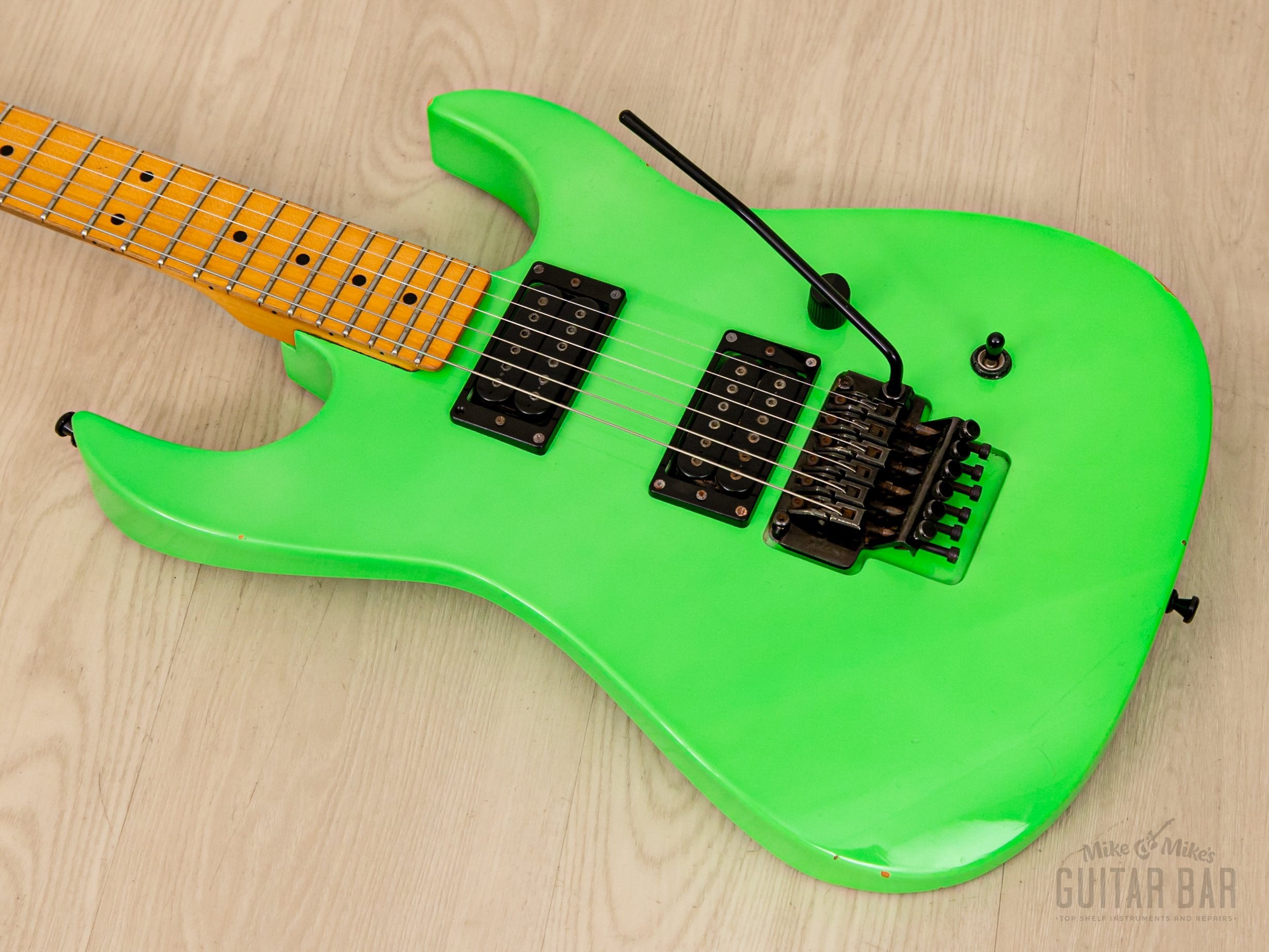 1990 B.C. Rich NJ Series Gunslinger GS-MR851 Slime, Neon Green, C.C. DeVille