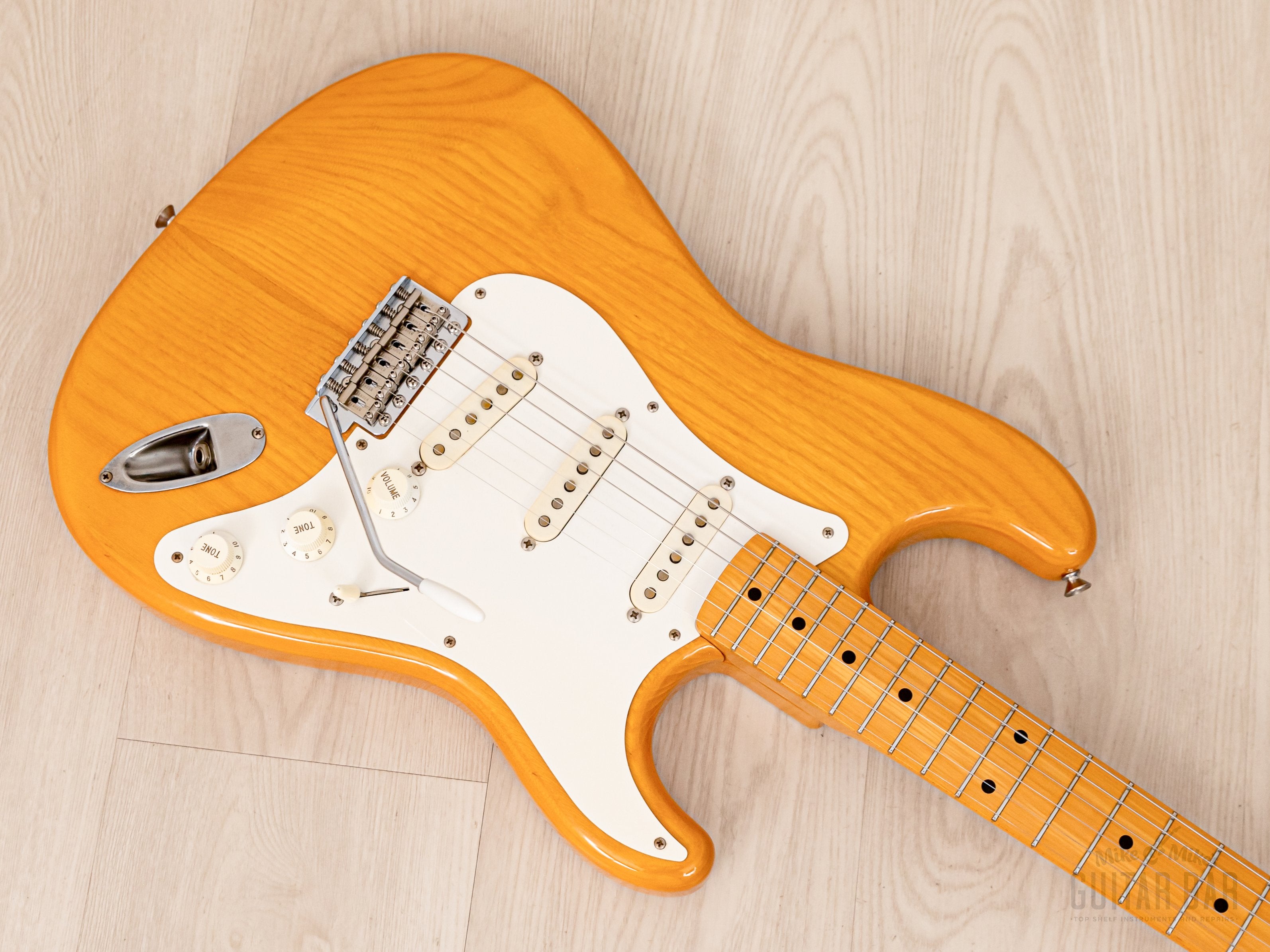 1993 Fender Stratocaster '54 Vintage Reissue ST54-75RV w/ V Neck, Lacquer Finish & USA Pickups, Japan MIJ Fuijgen
