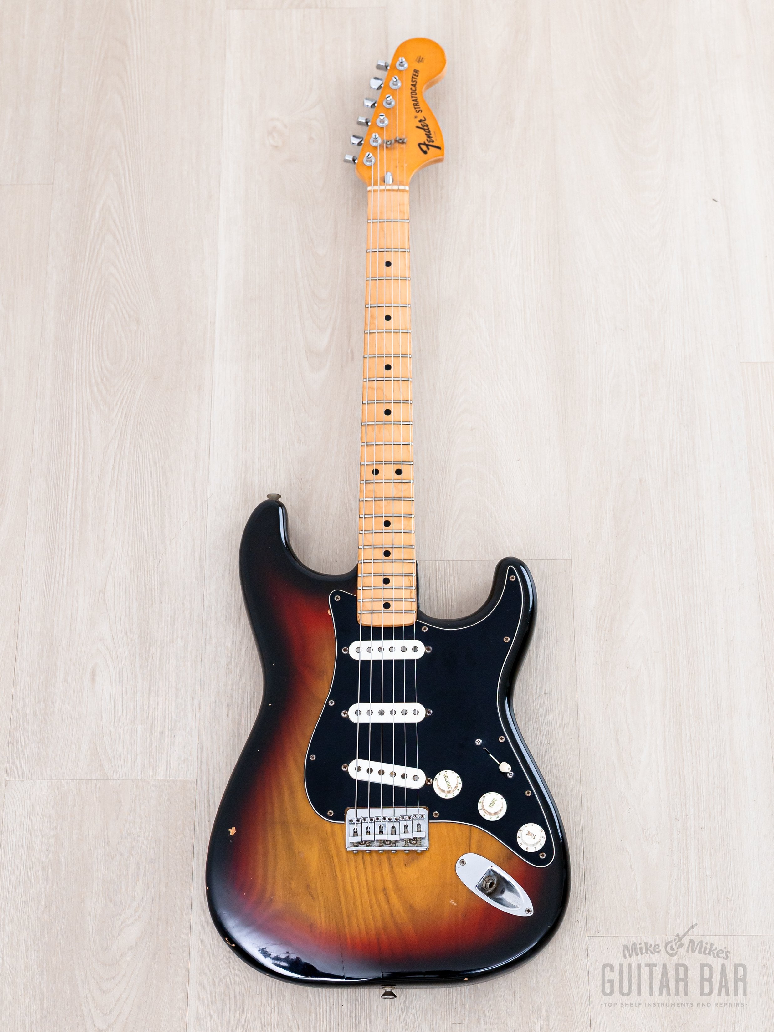 1976 Fender Stratocaster Hardtail Vintage Electric Guitar Sunburst w/