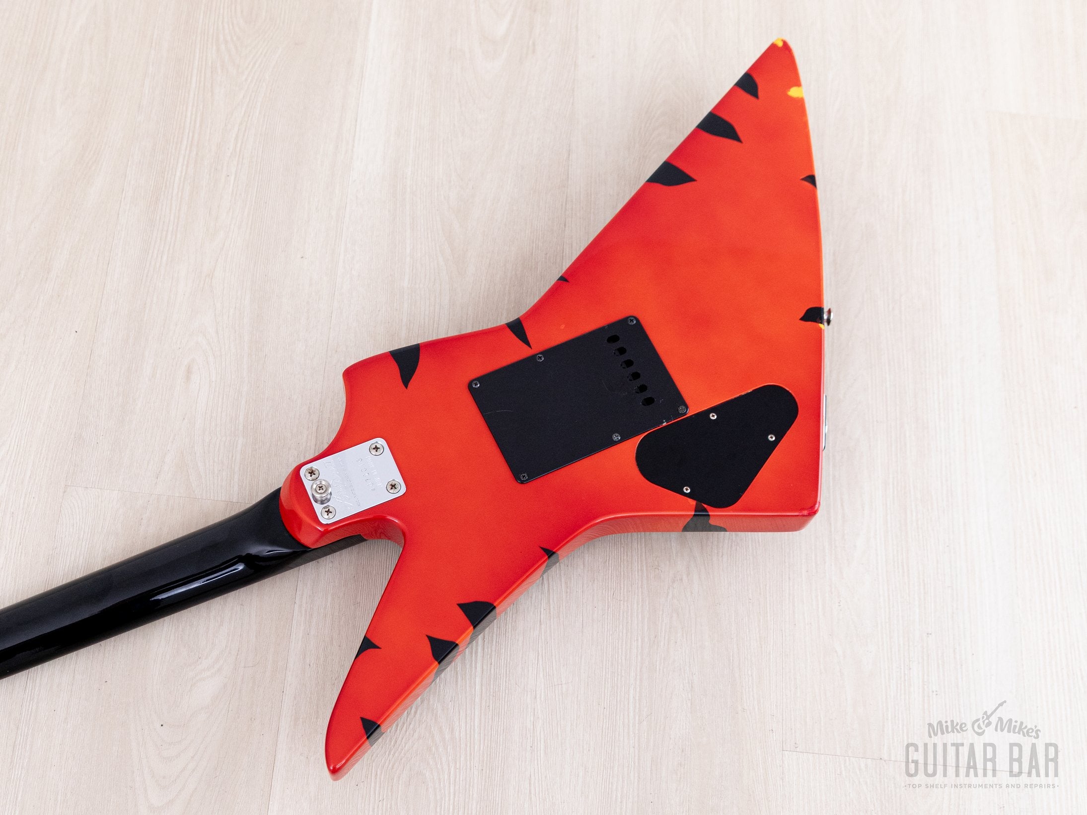 ARIAギター Aria-131M UP STWH | Urban Player | Products | ARIA 荒井貿易