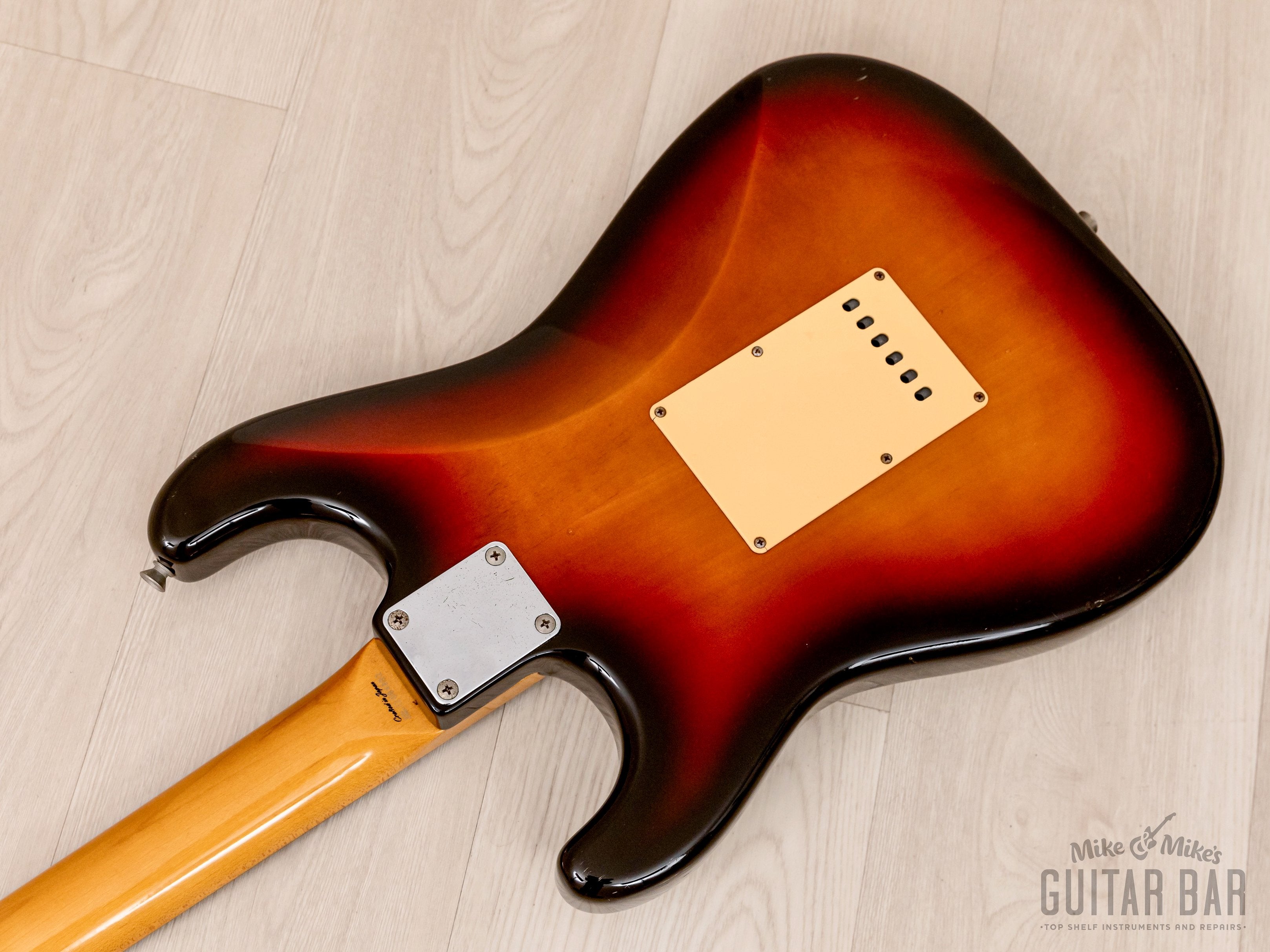 1998 Fender Stratocaster ‘62 Vintage Reissue ST62-58US Sunburst w/ USA Pickups & Case, Japan CIJ