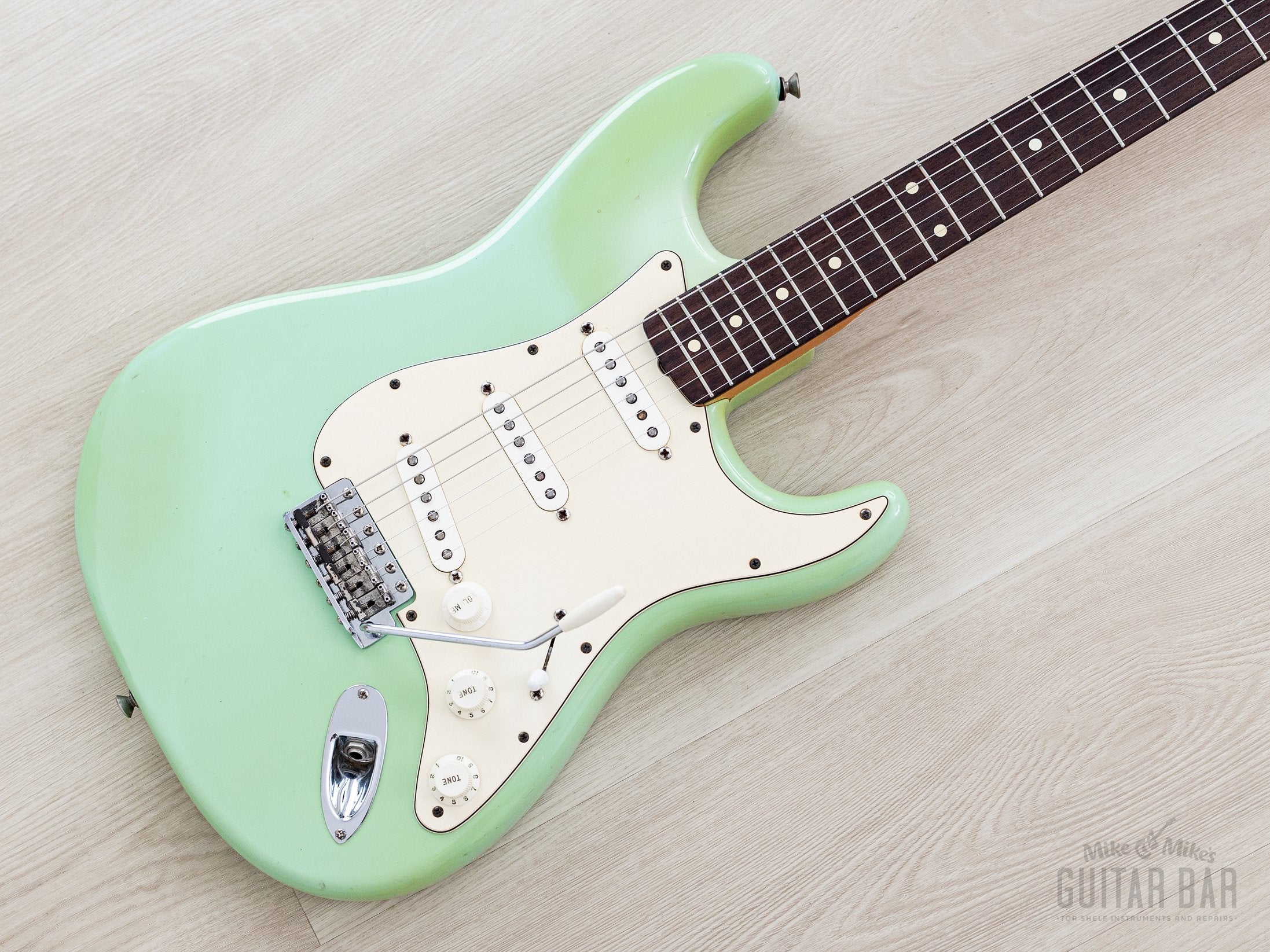 2001 Fender American Vintage '62 Stratocaster Surf Green w/ Tweed Case