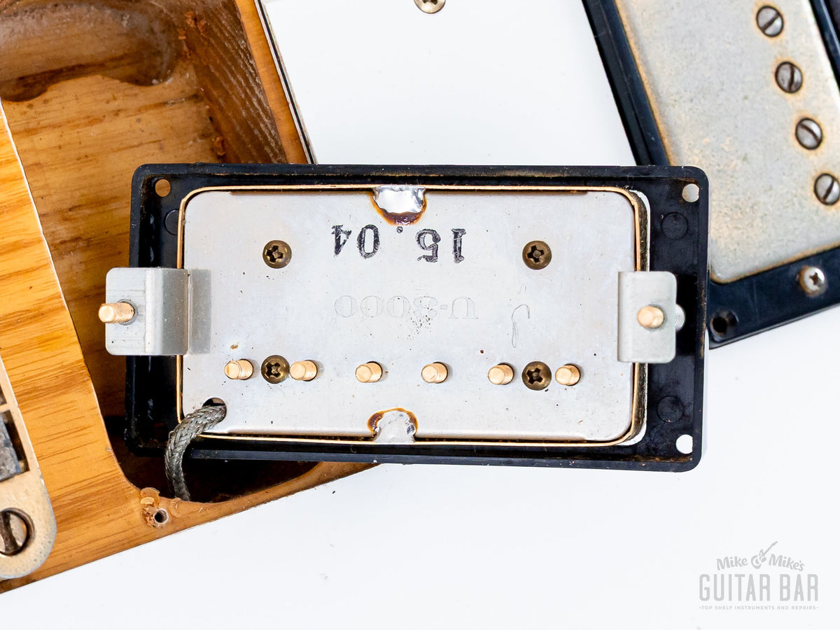 Second U-3000 humbucker baseplate close-up