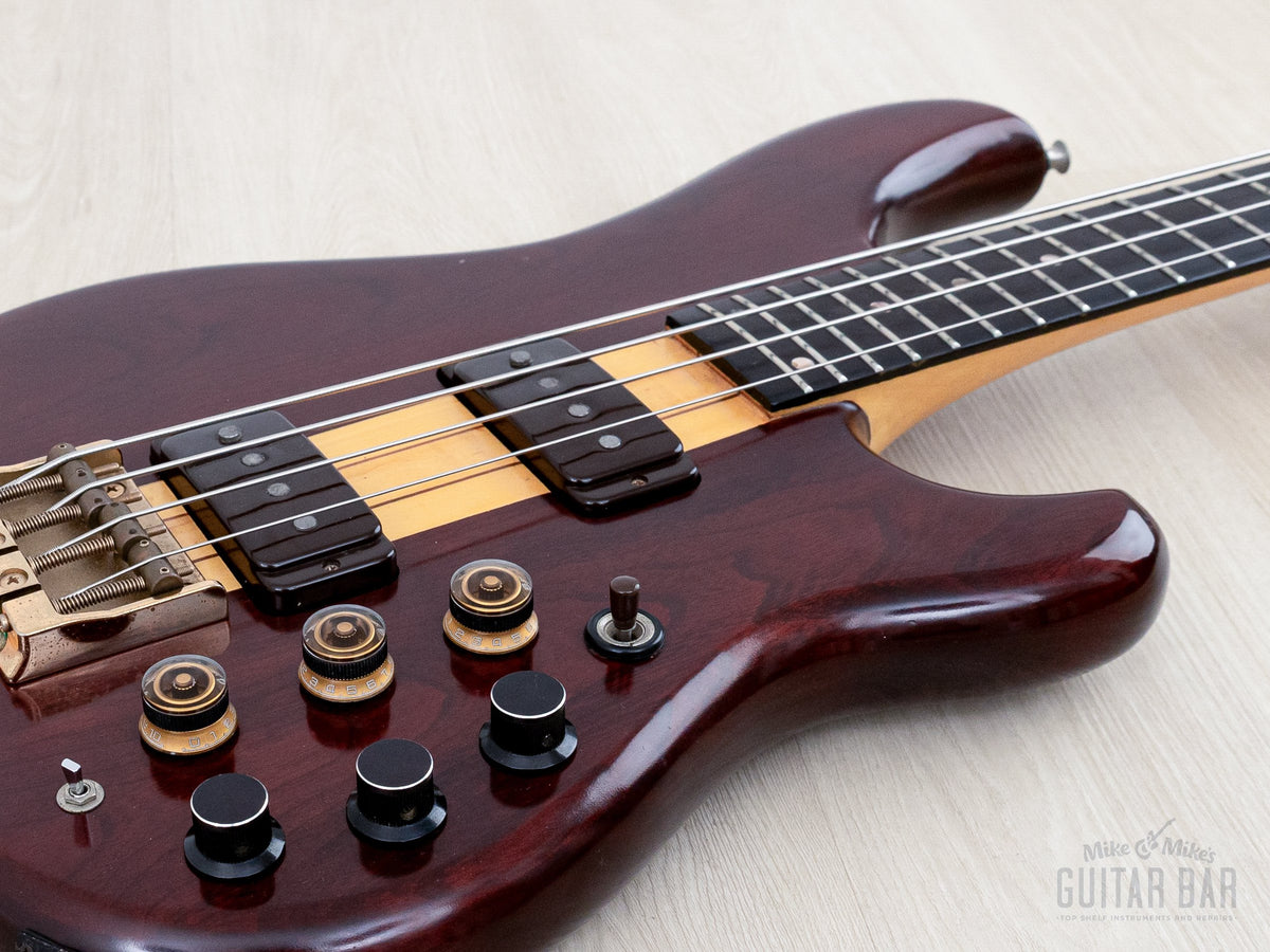 MC924 body with Super 4 pickups and controls