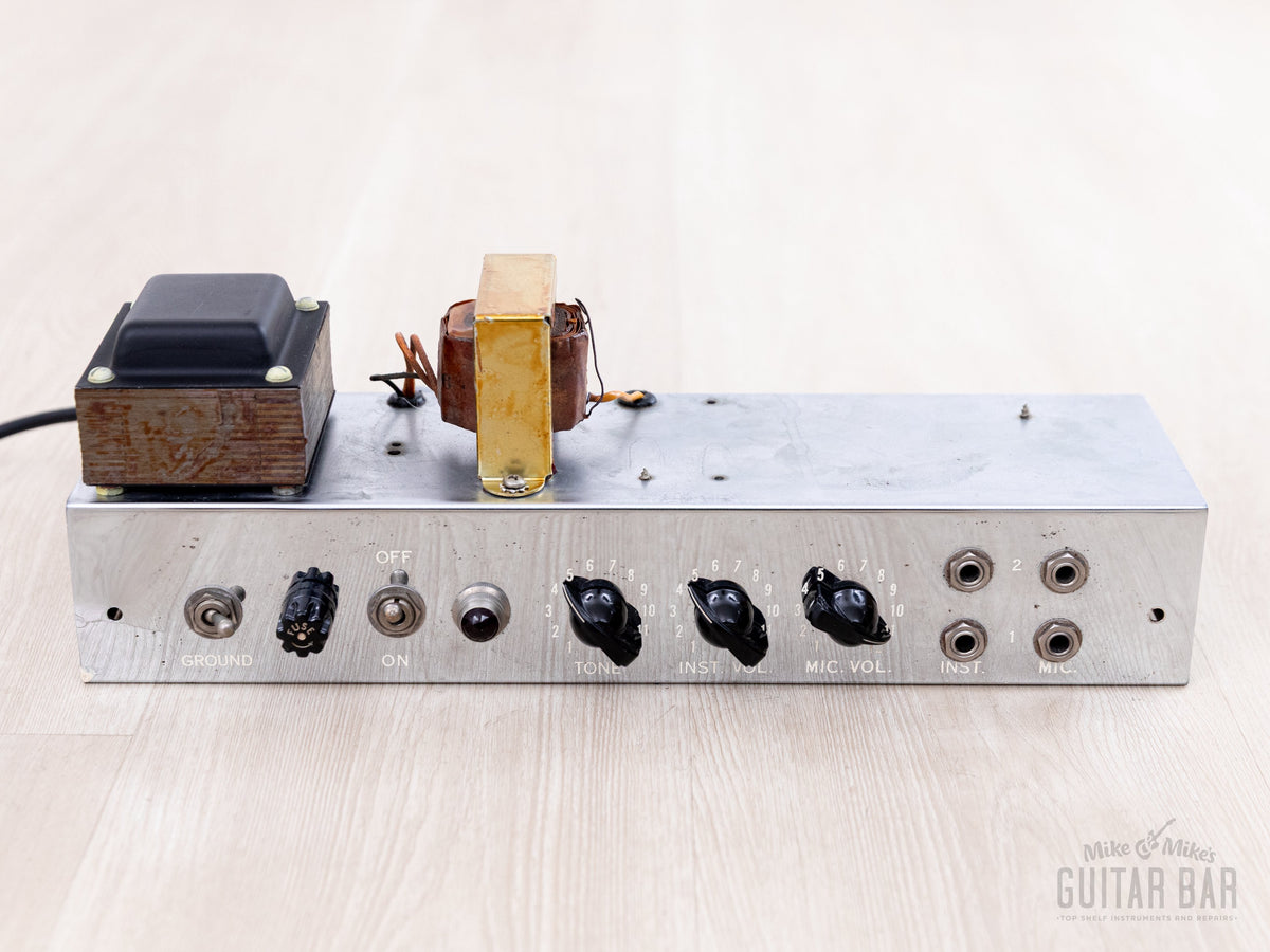Fender Deluxe 5E3 tweed chassis, angled