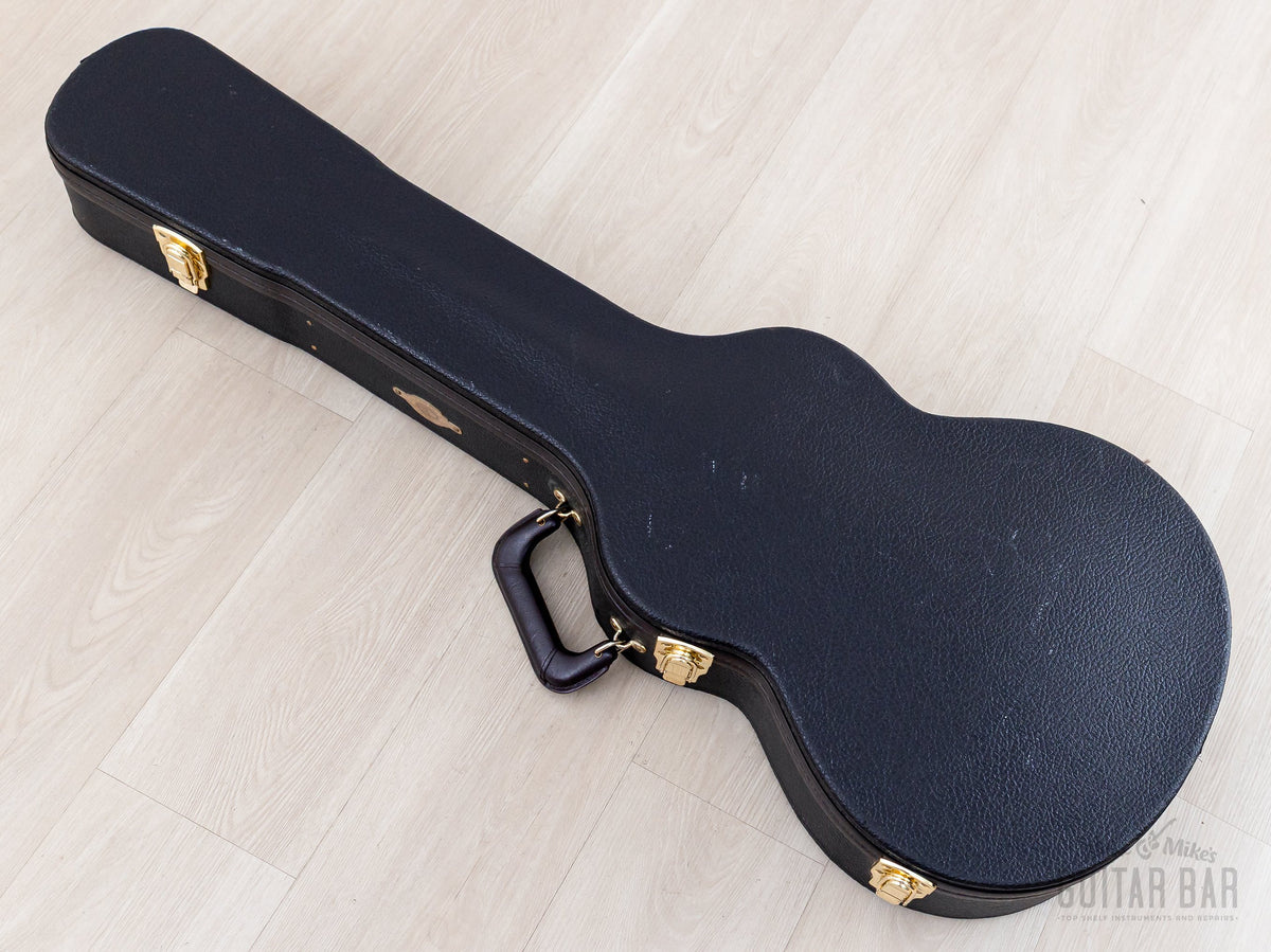Taylor T5z black hardshell case closed