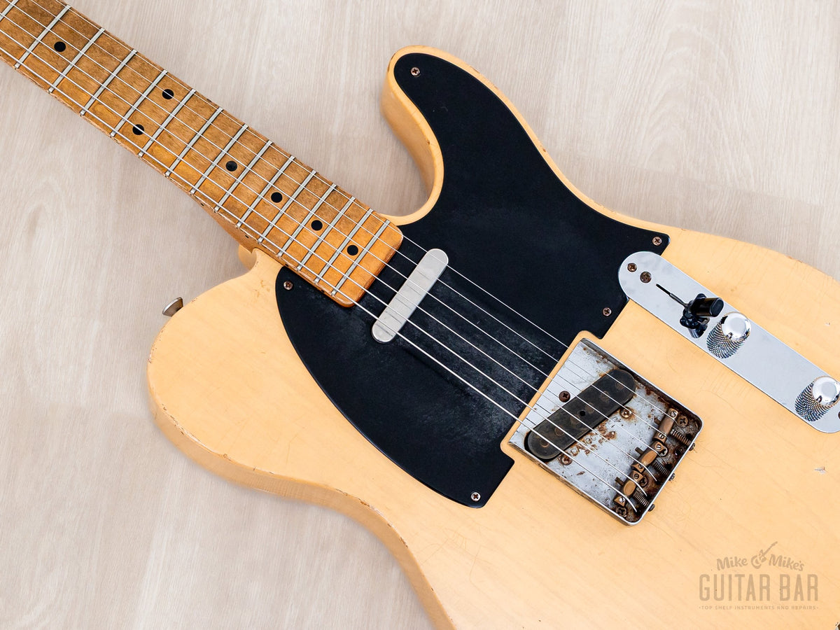 2016 Danocaster Single Cut Blackguard Butterscotch, body angled close-up