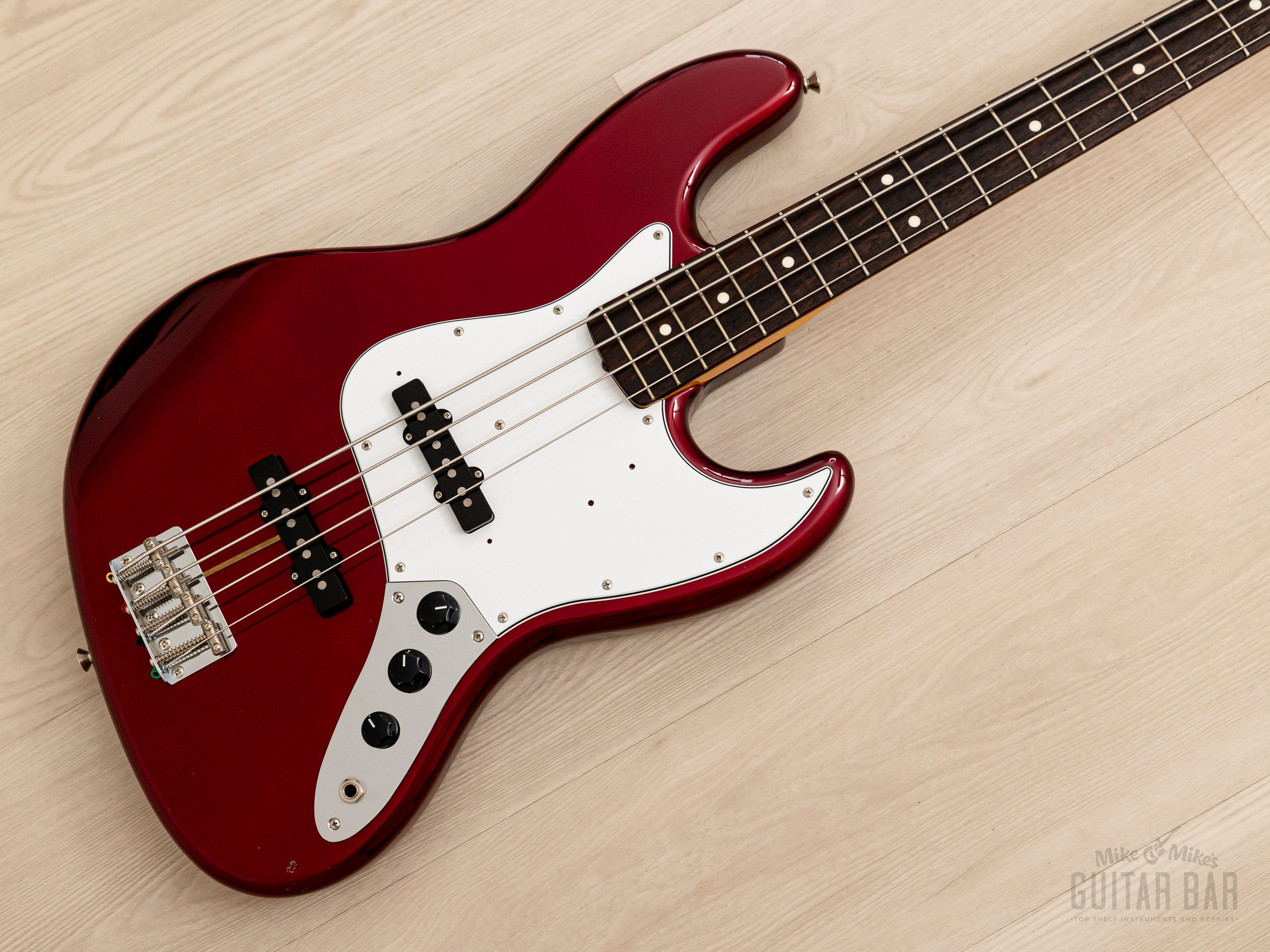 2009 Fender Jazz Bass ‘62 Vintage Reissue JB62-US Candy Apple Red w/ USA  Pickups, Japan MIJ