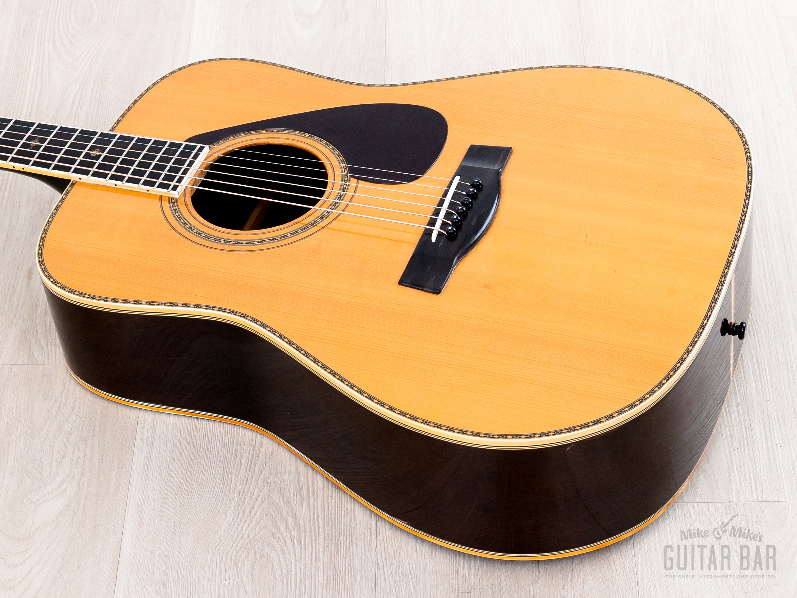 1977 Yamaha L-10 Vintage Dreadnought Acoustic Guitar, Spruce & Rosewoo