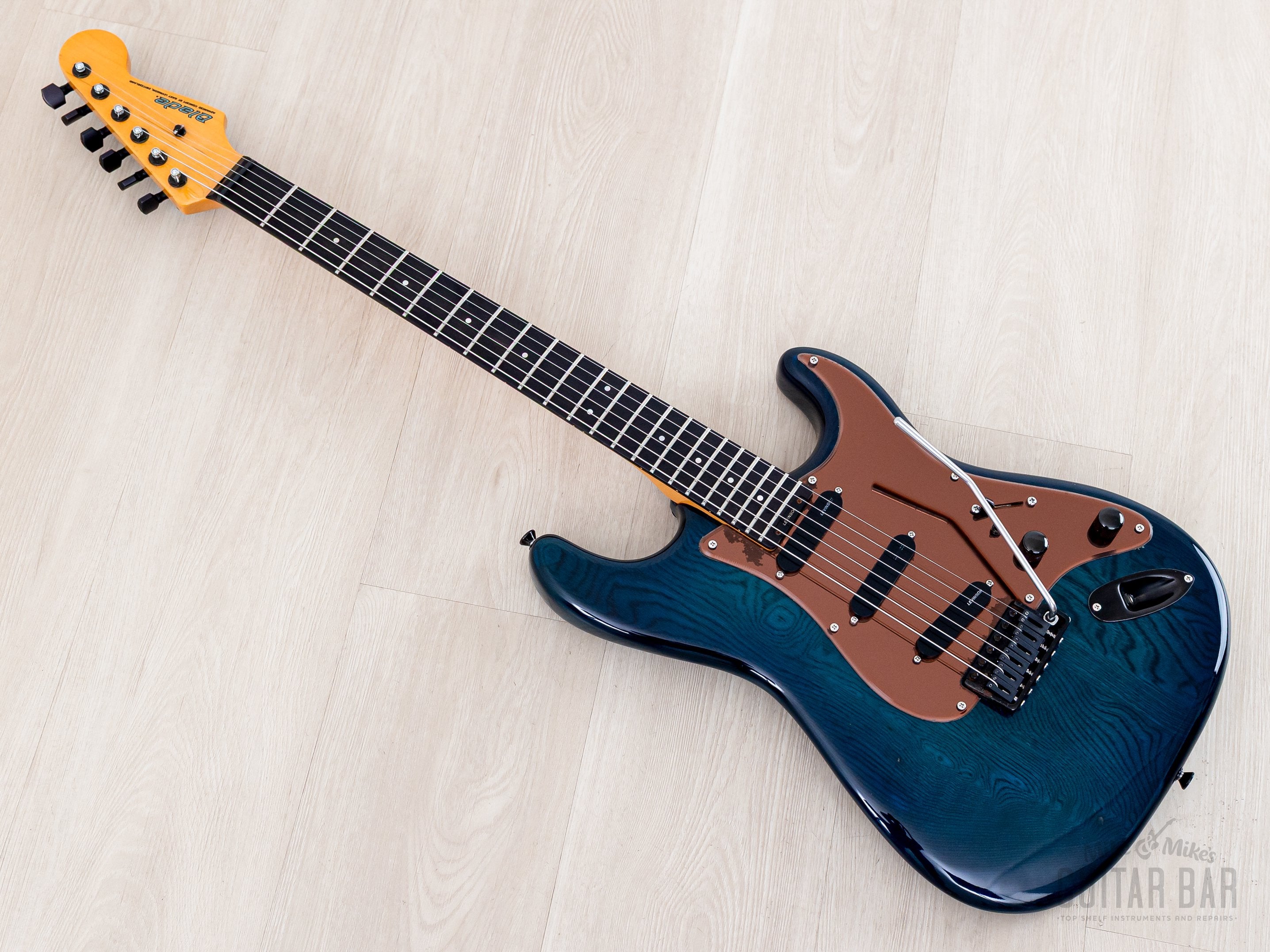1990 Levinson Blade R4 Vintage S-Style Electric Guitar Ocean Blue w/ H