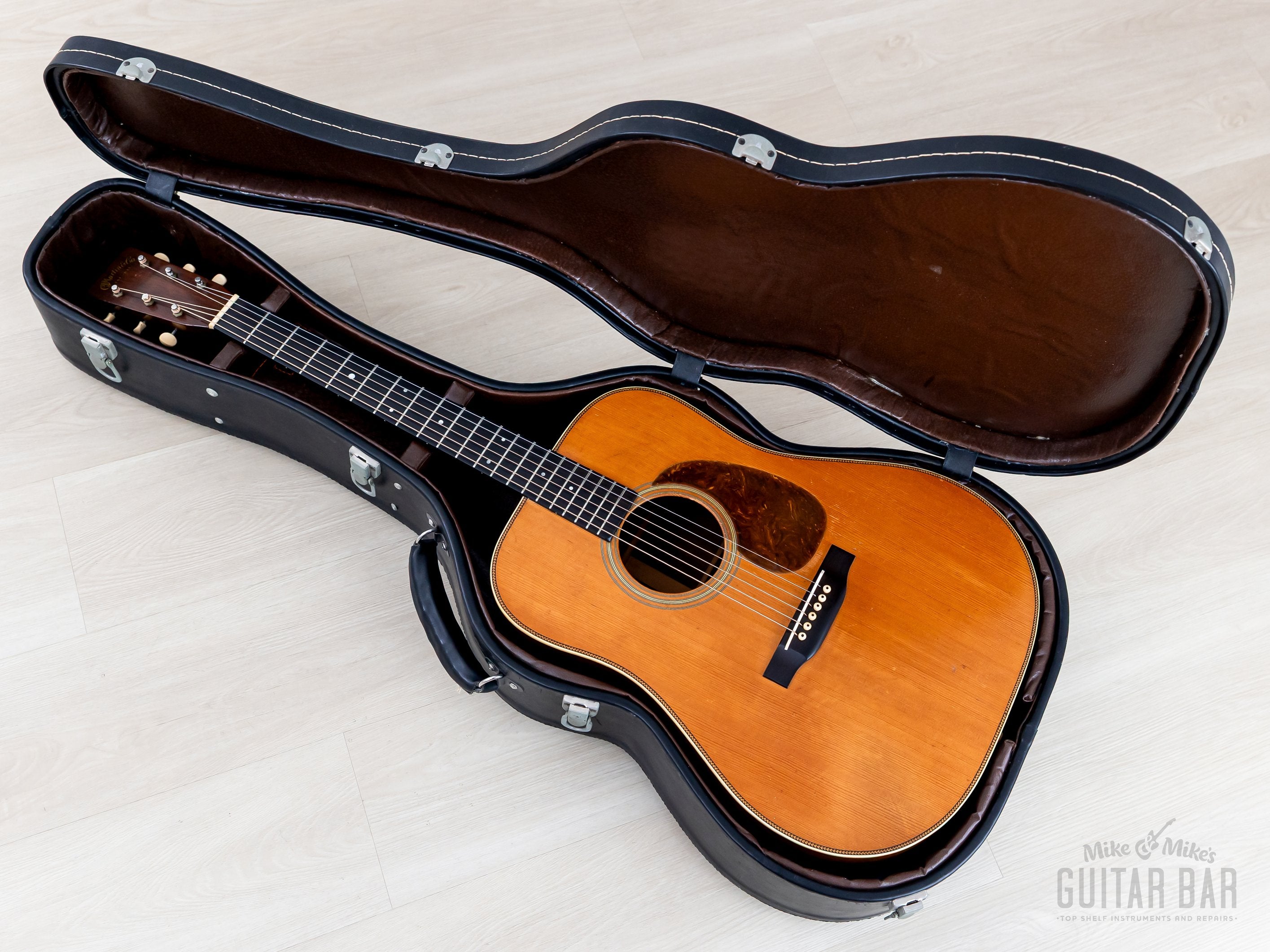 1944 Martin D-28 Wartime Herringbone Vintage Dreadnought Acoustic Guit