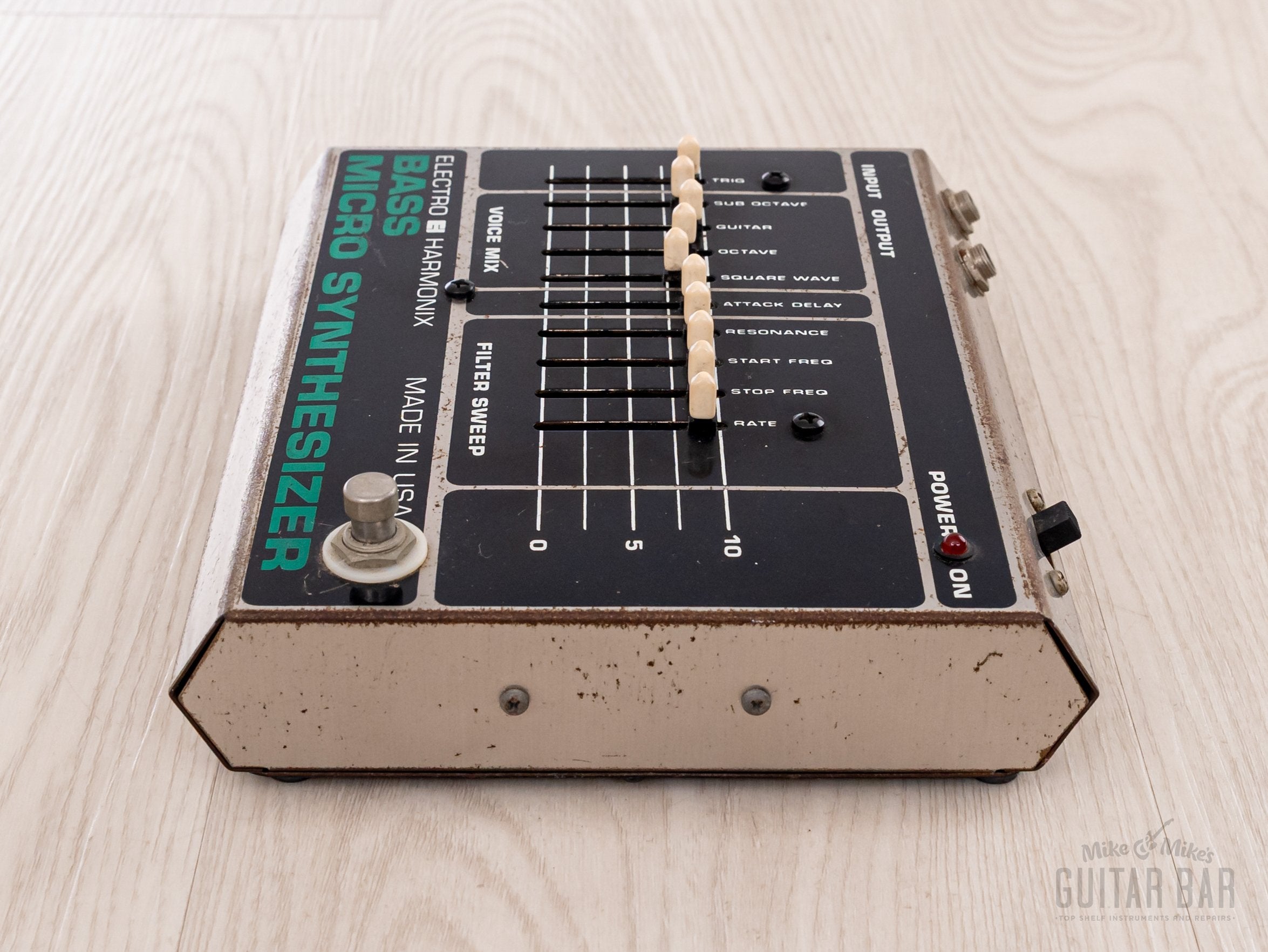 2000 Electro Harmonix Bass Micro Synthesizer Effects Pedal w/ Crate, Adapter & Paperwork