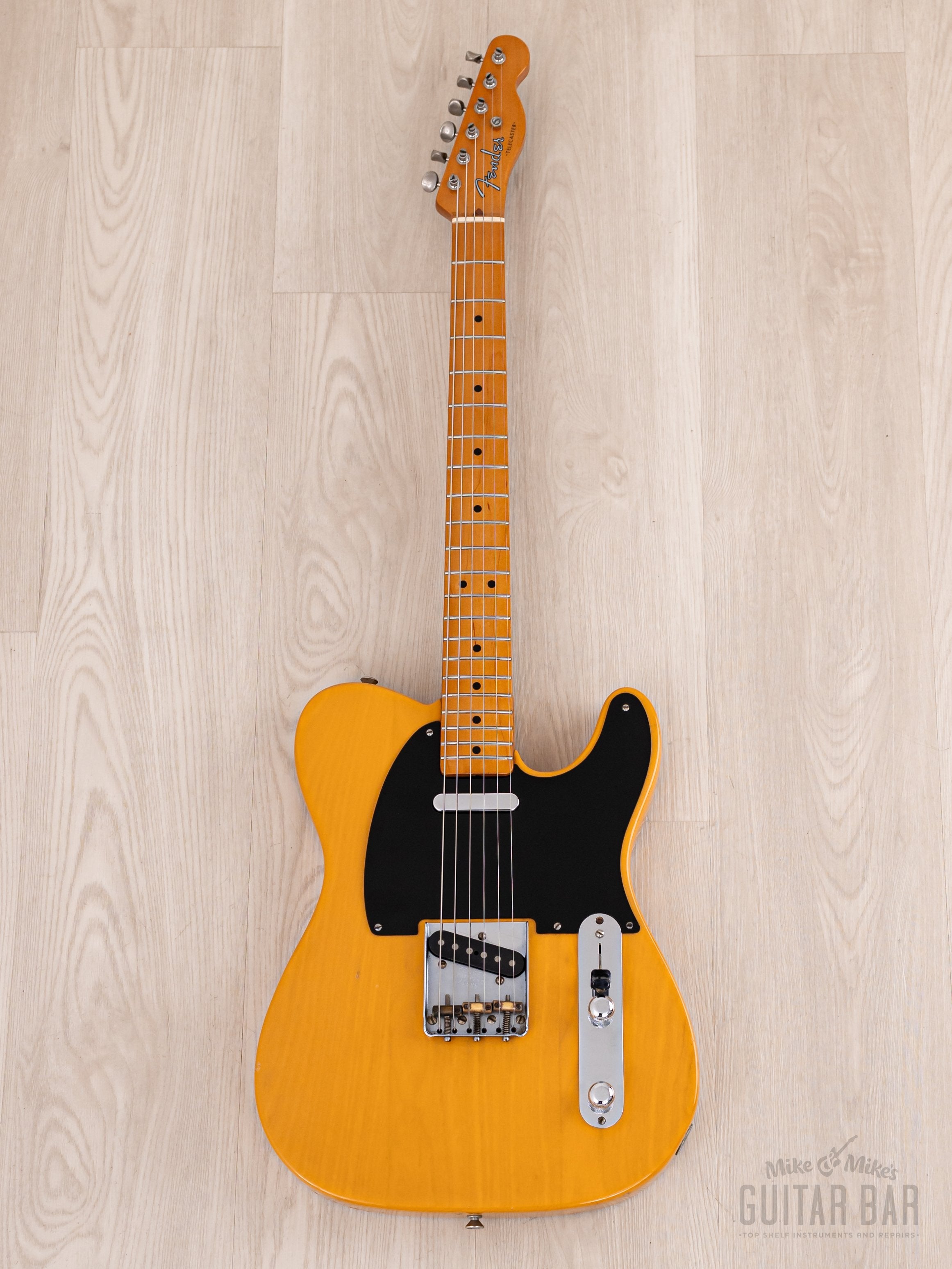 1995 Fender American Vintage '52 Telecaster Butterscotch w/ Case
