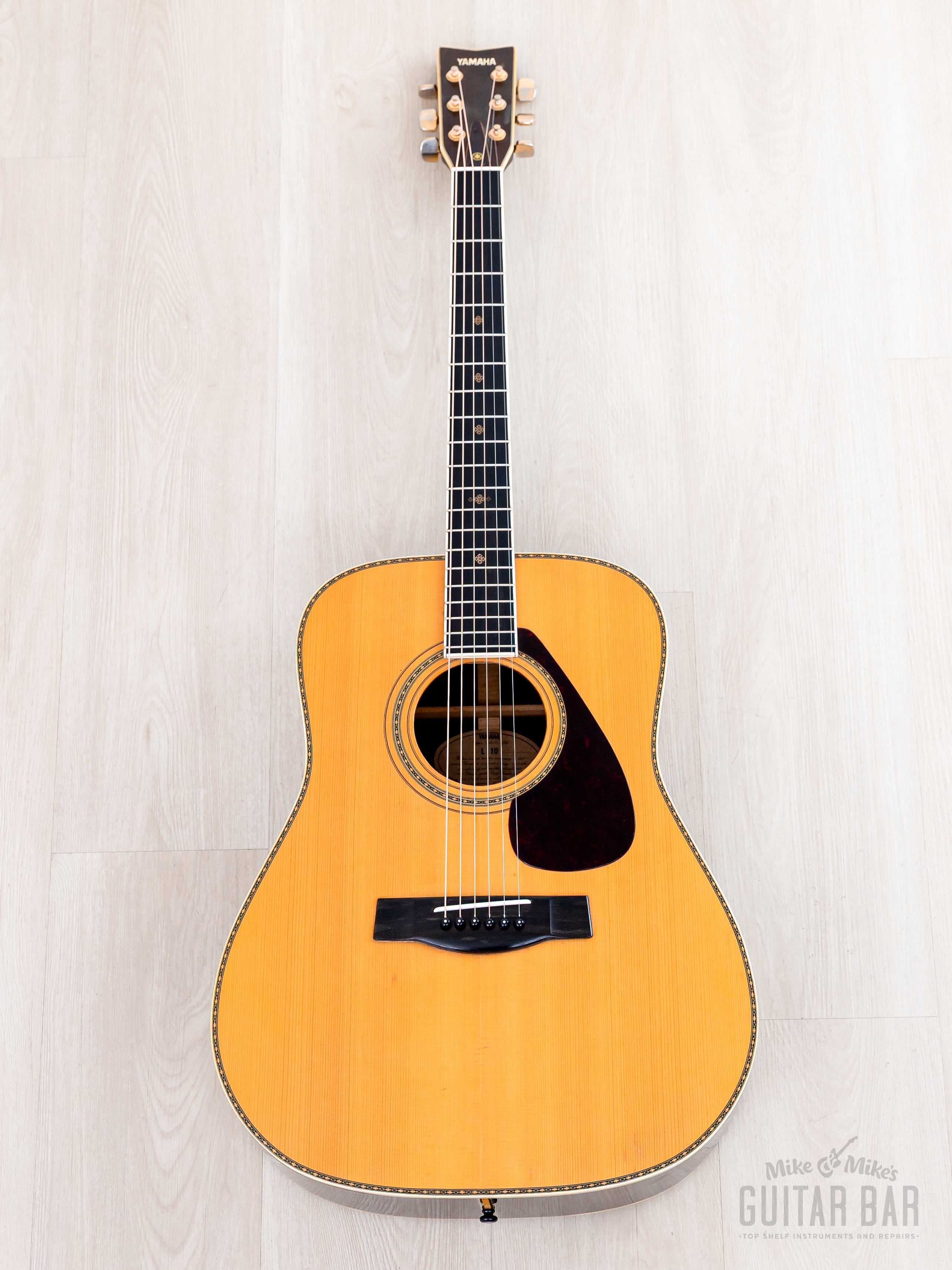 1977 Yamaha L-10 Vintage Dreadnought Acoustic Guitar, Spruce & Rosewoo