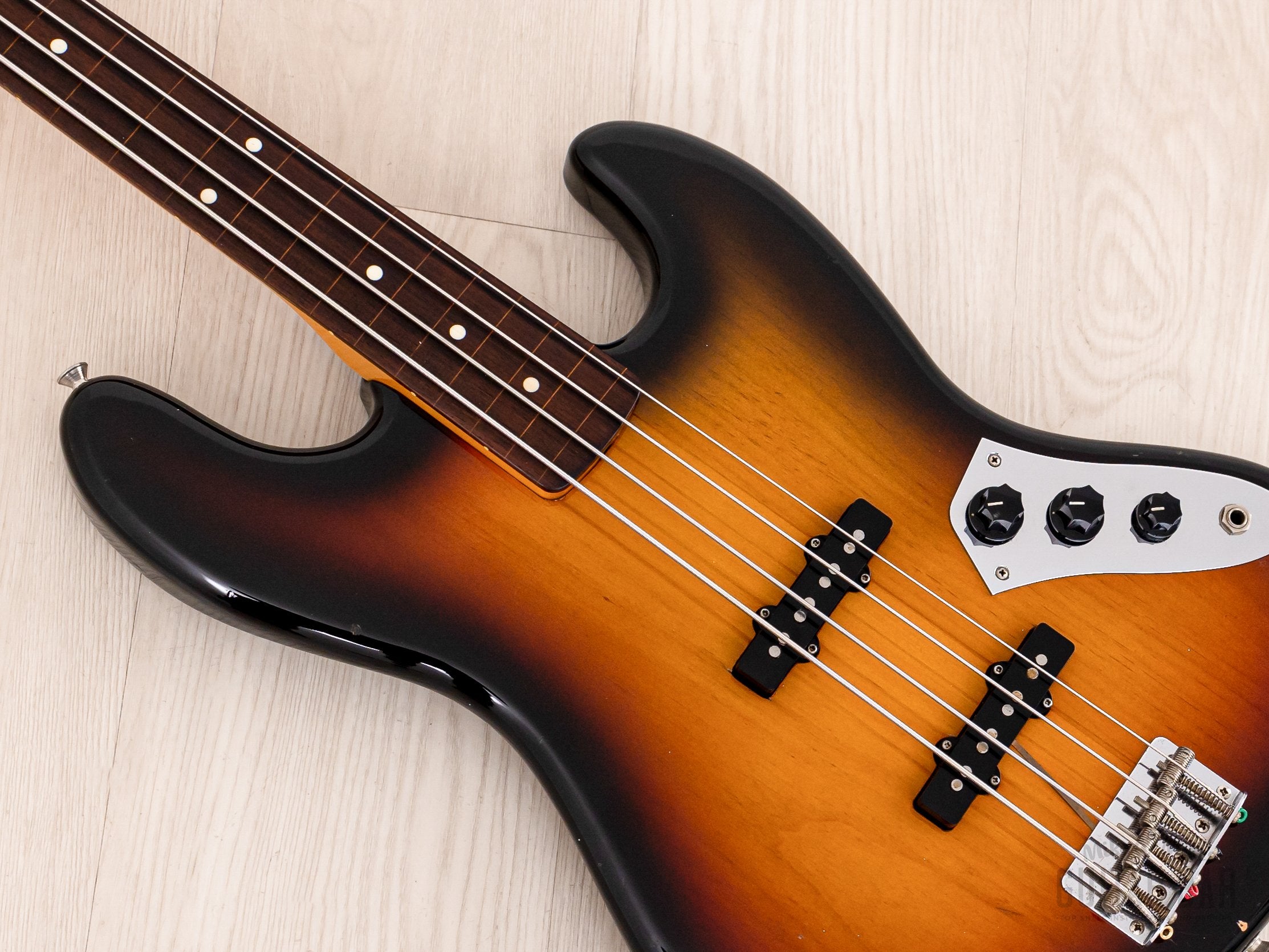 1994 Fender Jazz Bass Fretless '62 Vintage Reissue JB62-77FL w/ USA Pickups, Japan MIJ, Jaco