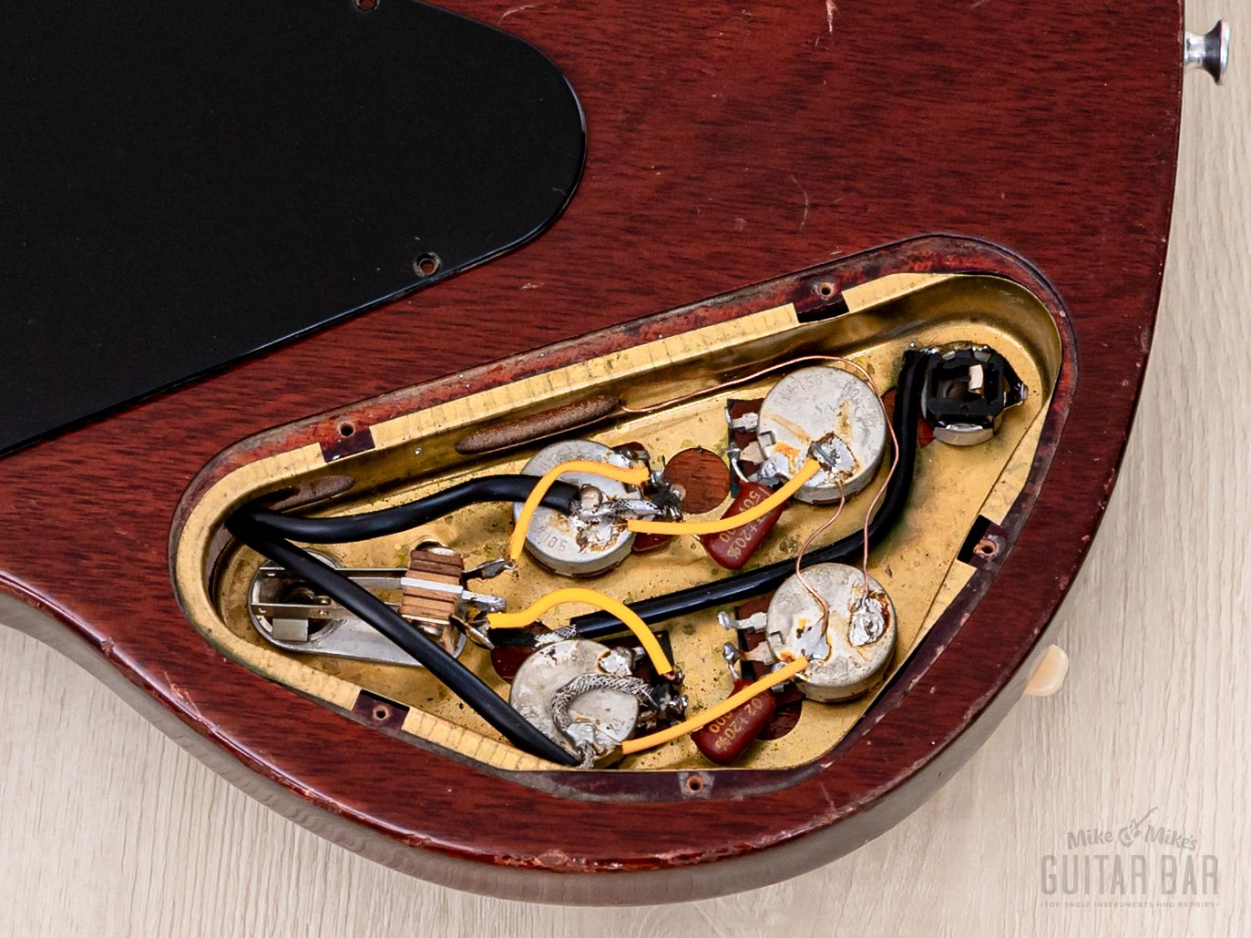 1969 GIbson SG Standard Vintage Guitar Cherry w/ Maestro Vibrola, Pat # T-Tops, Case