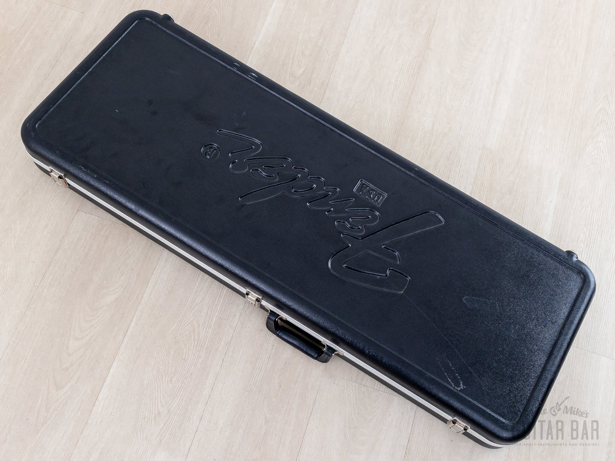 Closed Fender molded hardshell case