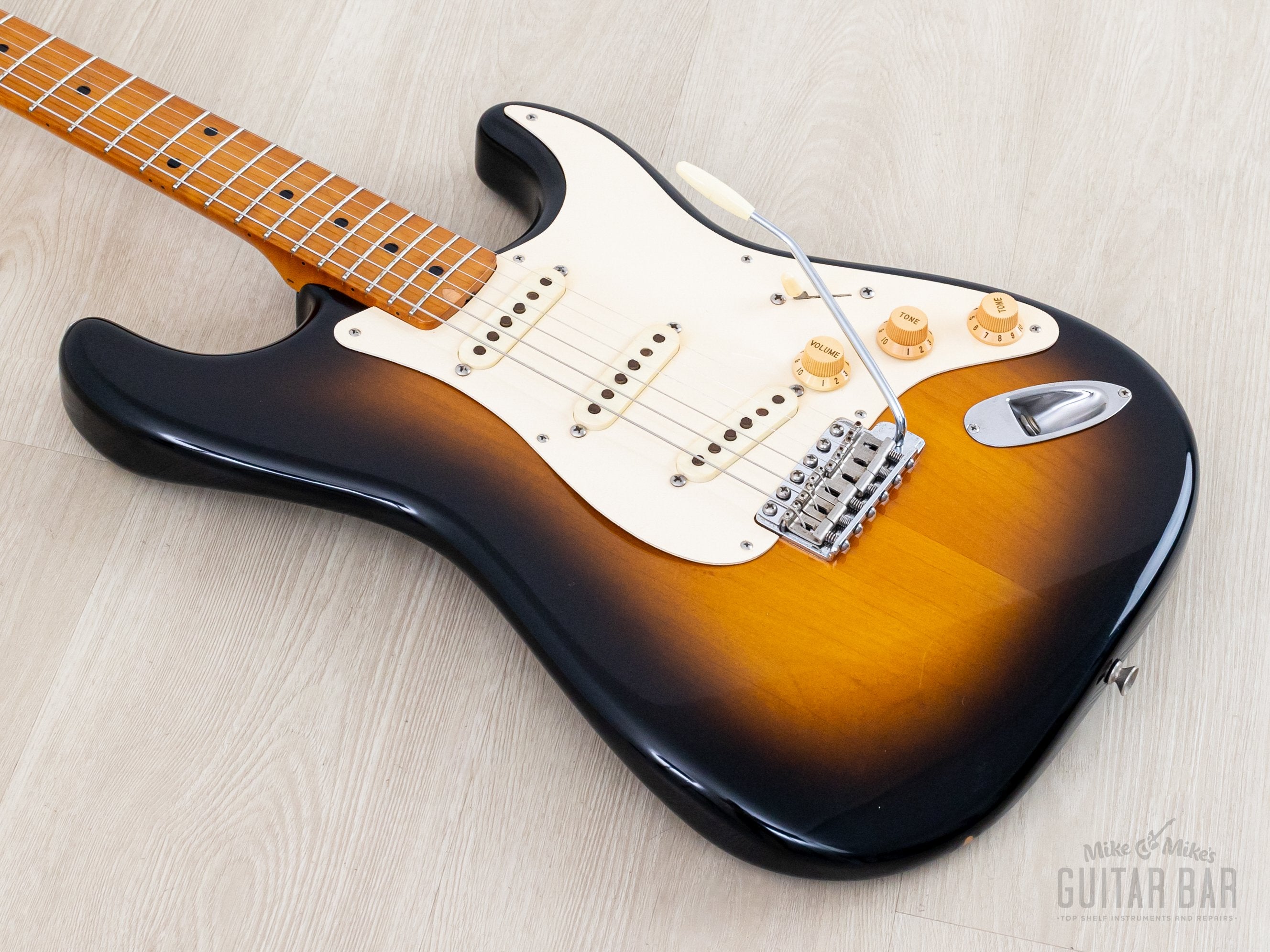 1987 Fender '57 Stratocaster ST57-115 Sunburst Lacquer w/ USA Pickups