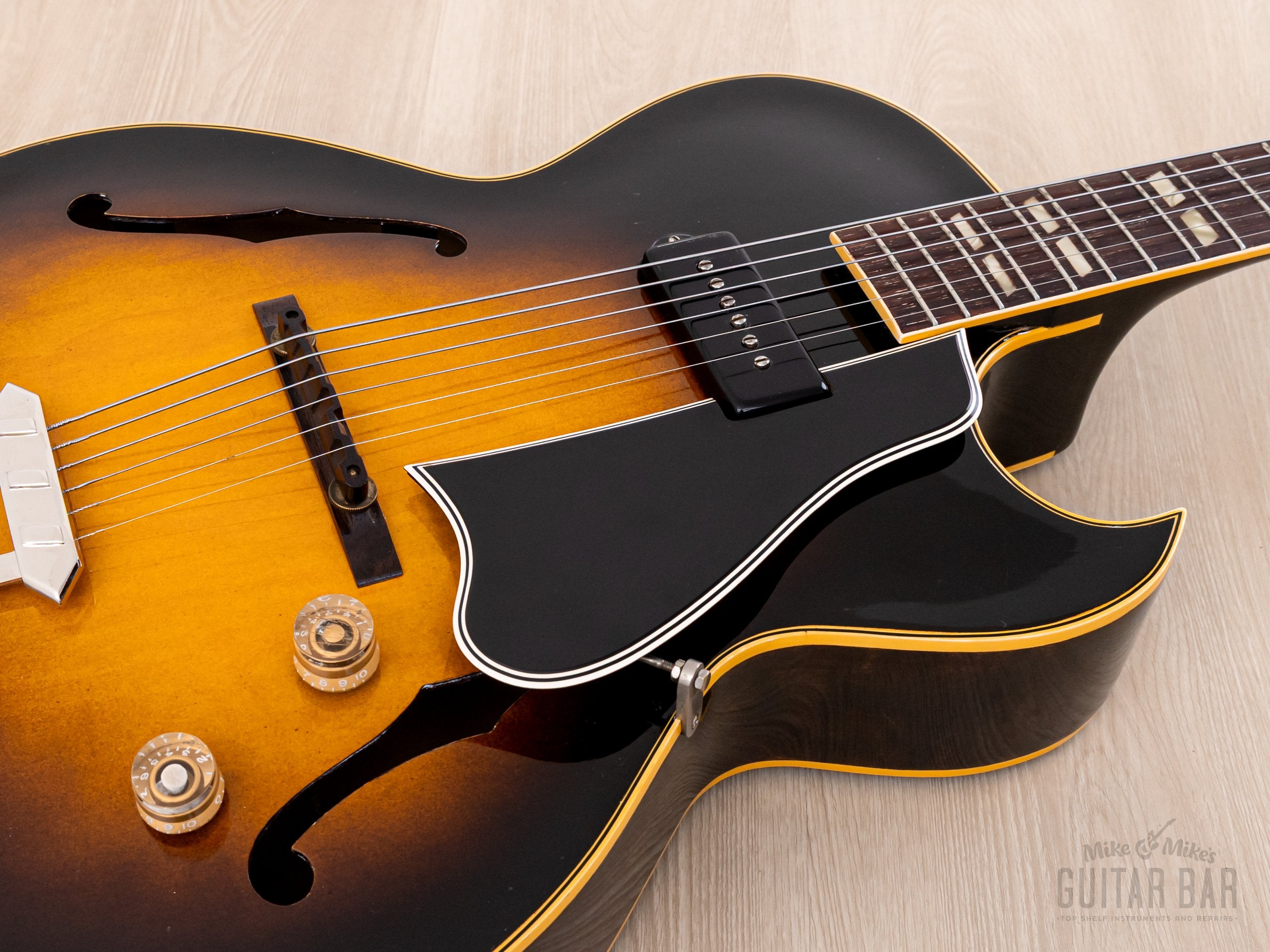 1951 Gibson ES-175 Vintage Archtop Electric Guitar, Collector-Grade w/ P-90, Case