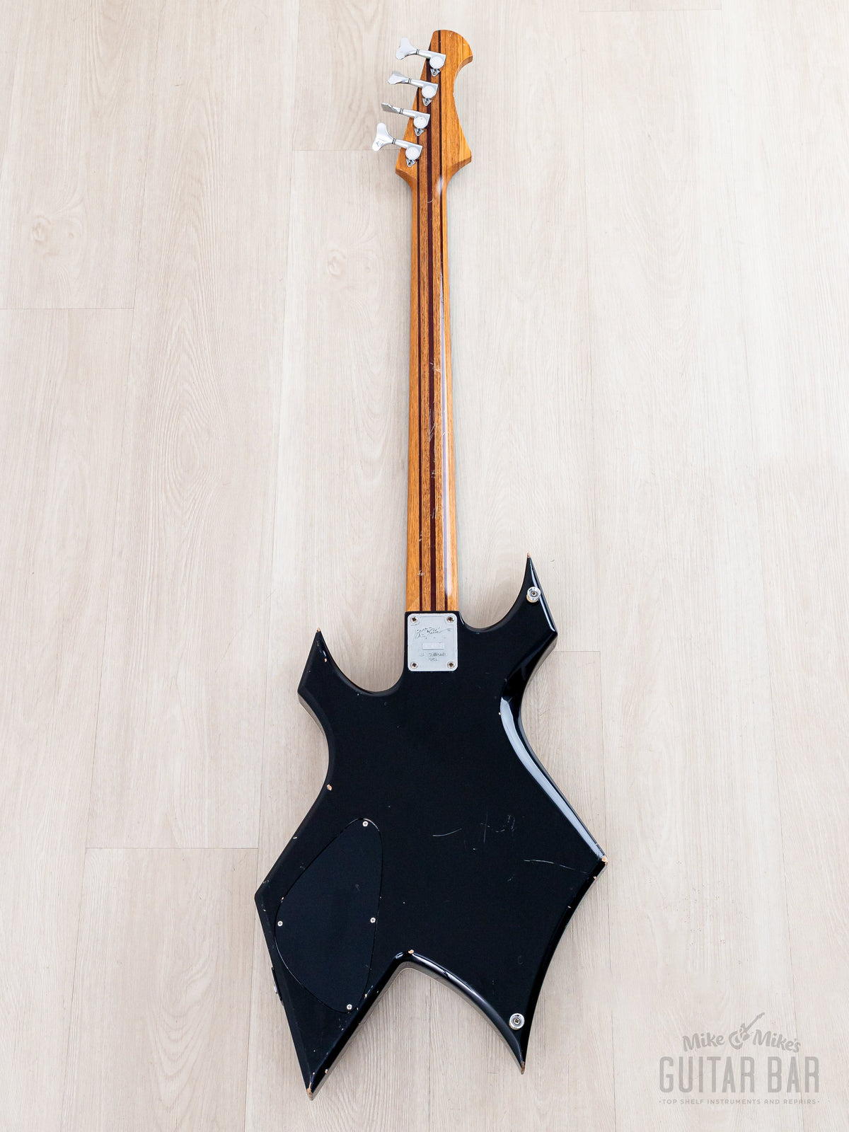 1988 BC Rich Warlock Bass, full back view