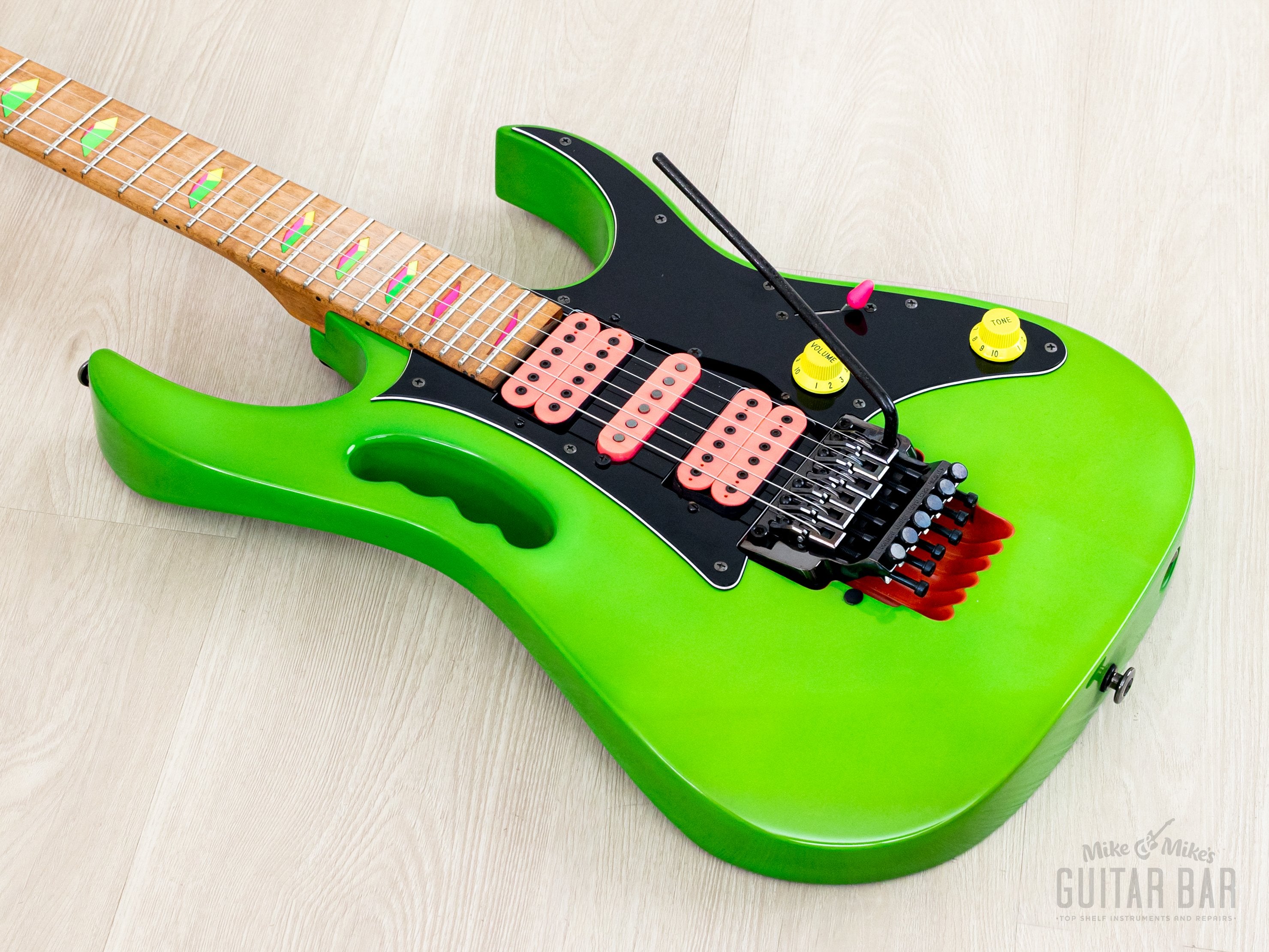 1987 Ibanez JEM777-LNG Steve Vai Signature Vintage Guitar Loch Ness Gr