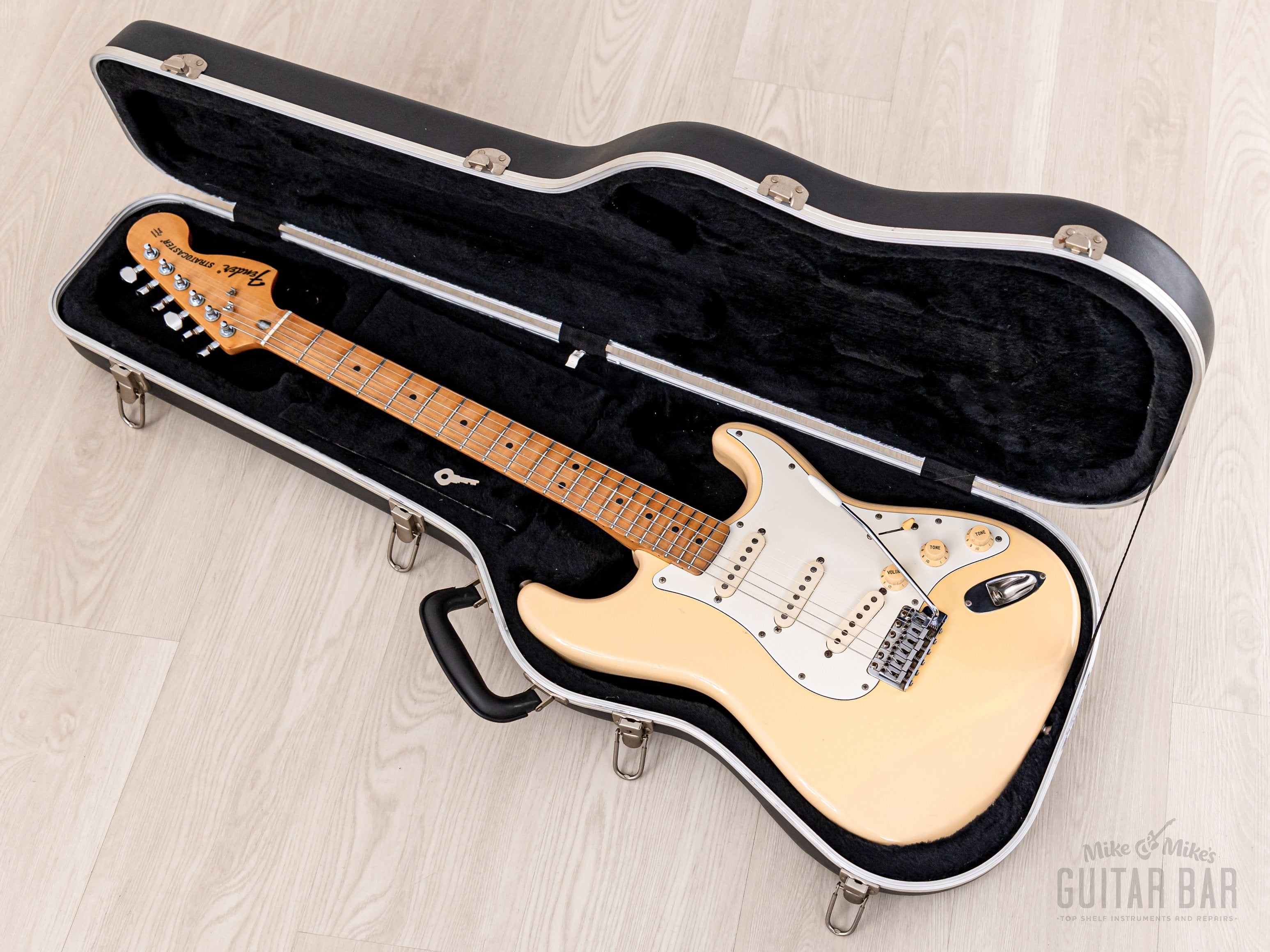 1988 Fender '72 Stratocaster ST72-75SC Scalloped Board Pre-Yngwie Malmsteen w/ DiMarzio, Japan MIJ Fujigen