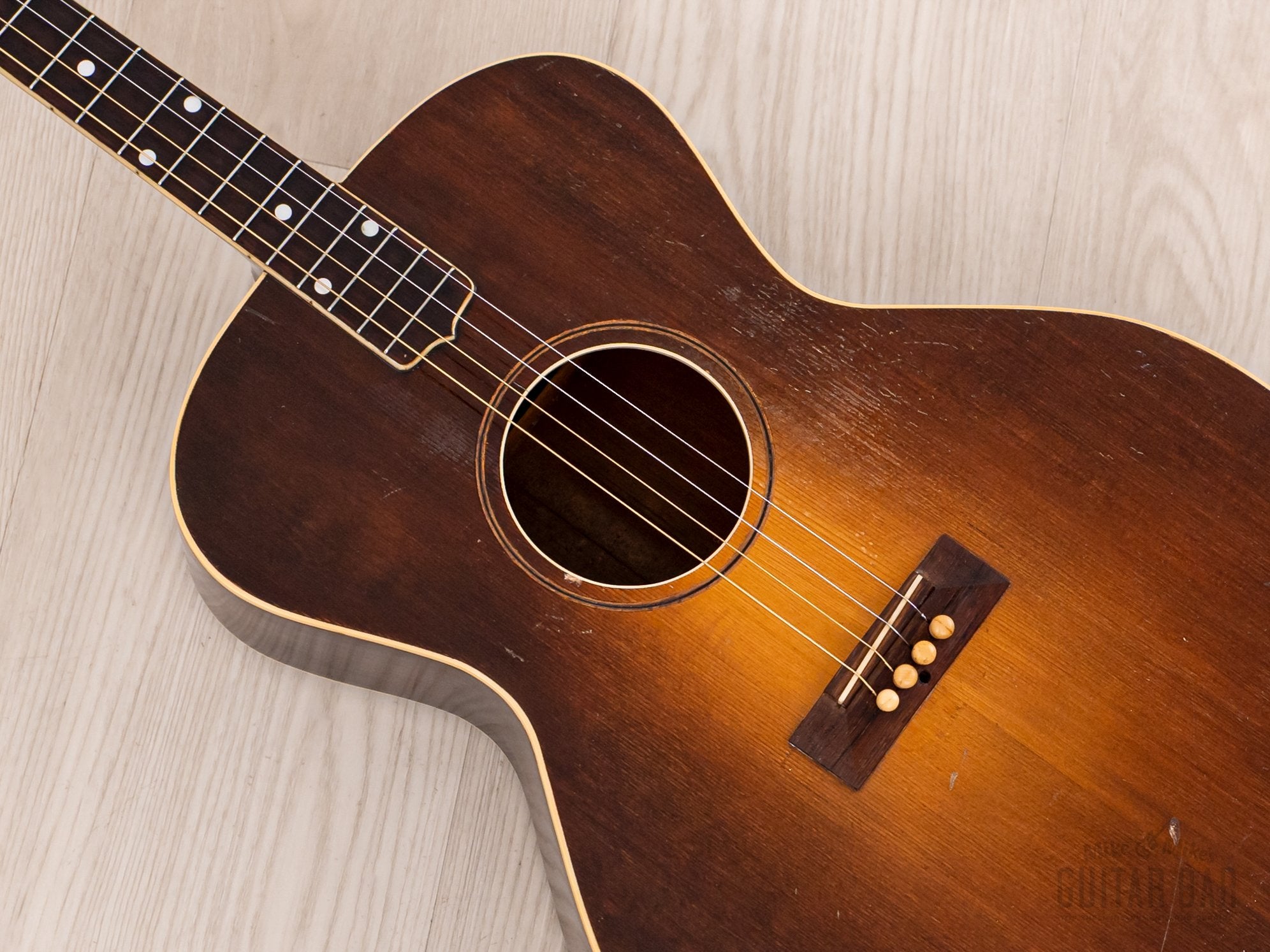 1928 Gibson TG-1 Vintage Tenor Acoustic Guitar Sunburst w/ Case