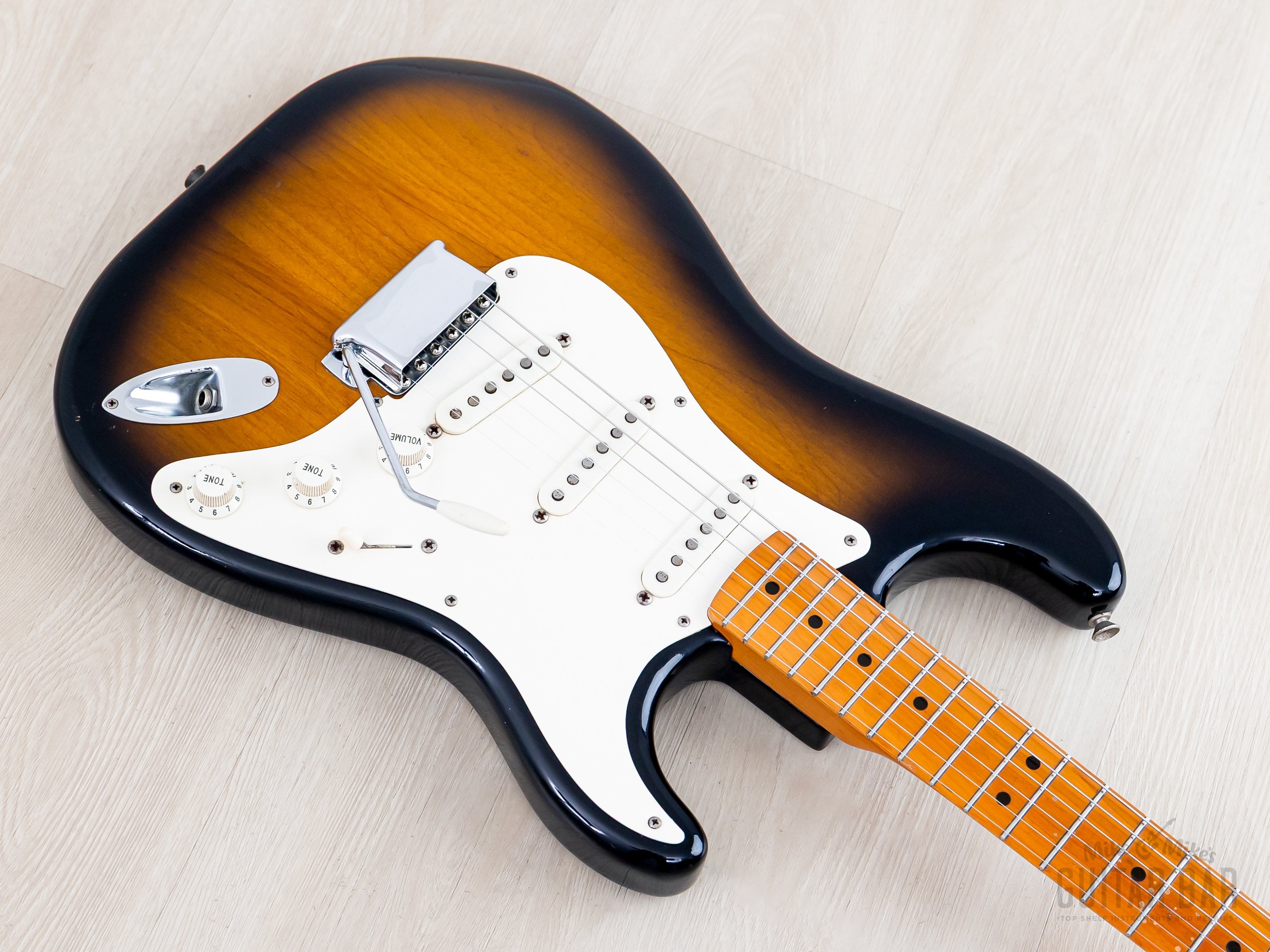 1983 Fender Fullerton American Vintage '57 Stratocaster Sunburst w/ Ca