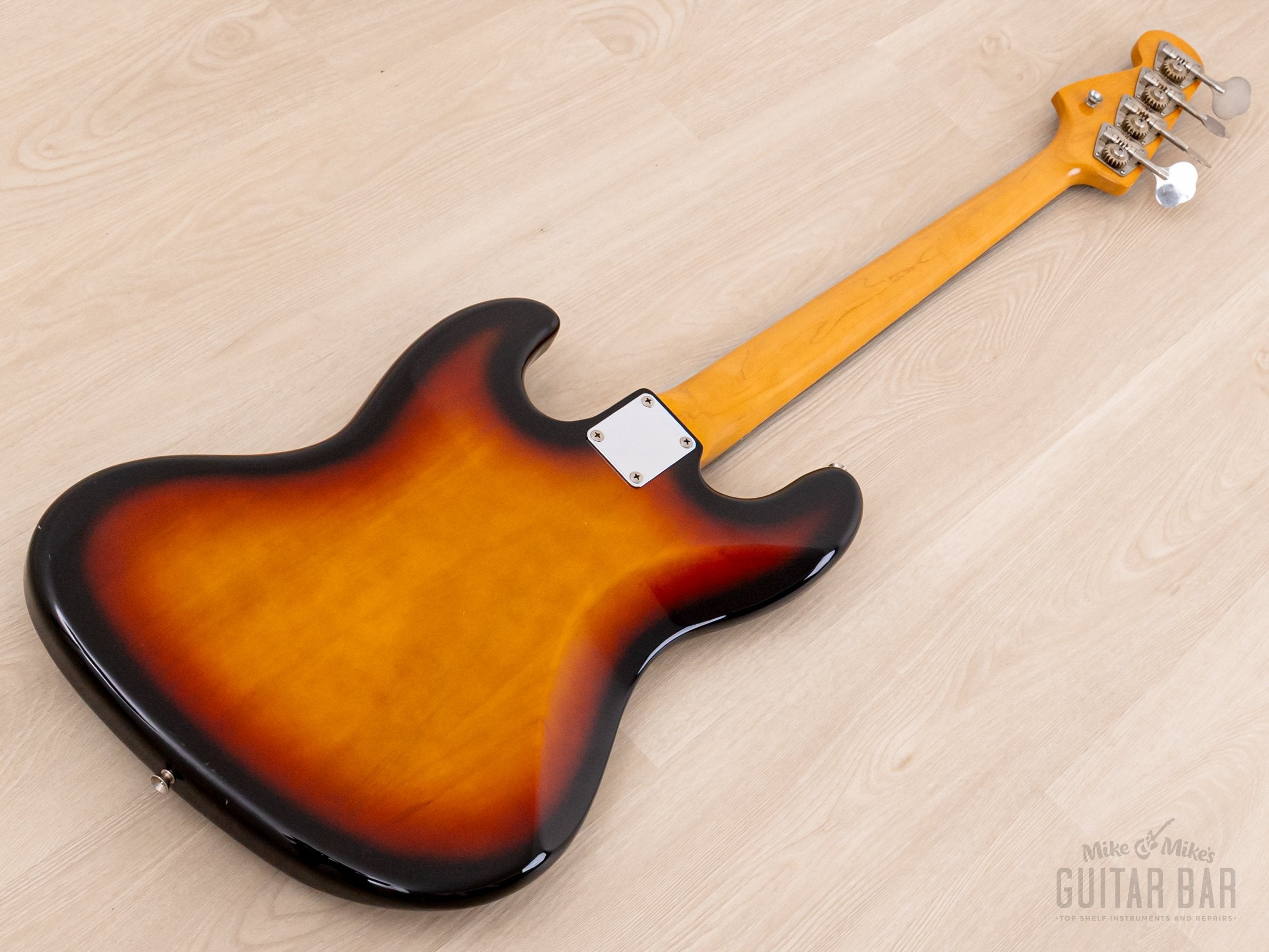 1990 Fender Jazz Bass Fretless ‘62 Vintage Reissue JB62-60FL Sunburst, Near-Mint, Japan MIJ Fujigen