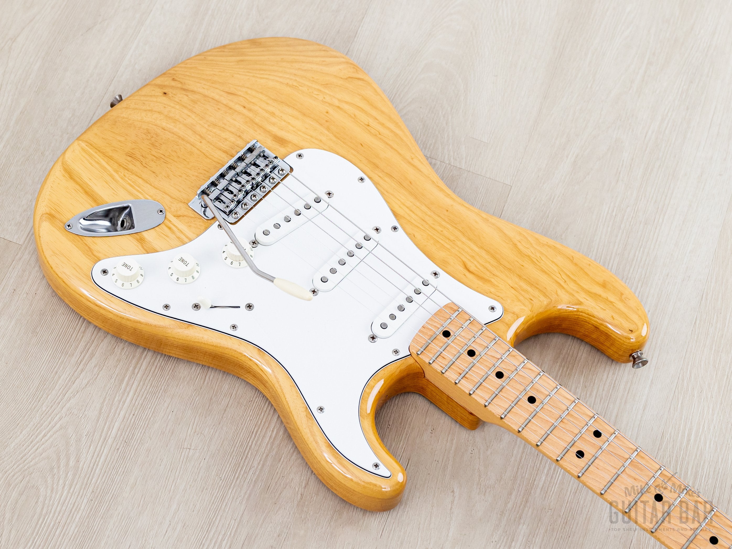 2004 Fender Stratocaster '71 Vintage Reissue ST71-85TX Natural, Near-M