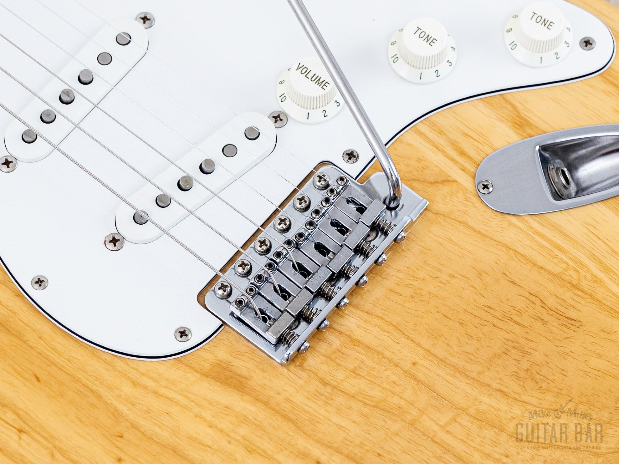 2004 Fender Stratocaster '71 Vintage Reissue ST71-85TX Natural, Near-M