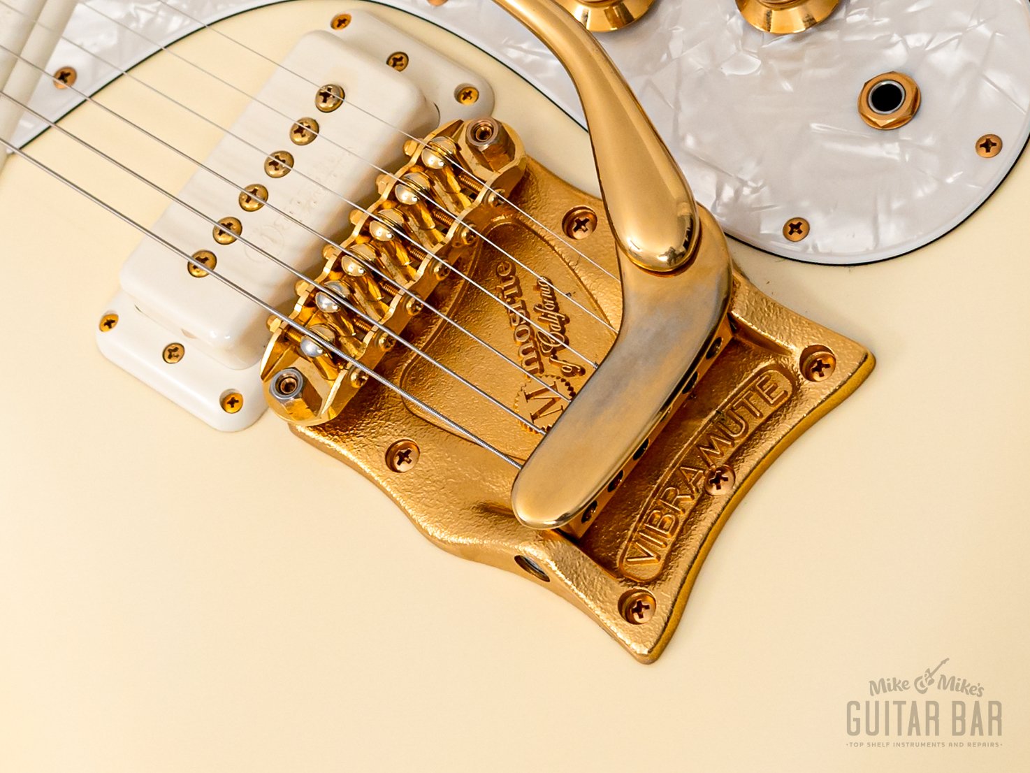 2000s Mosrite Ventures Model Super Custom '65 Pearl White w/ Gold Hardware, Vibramute & Case, Japan Kurokumo