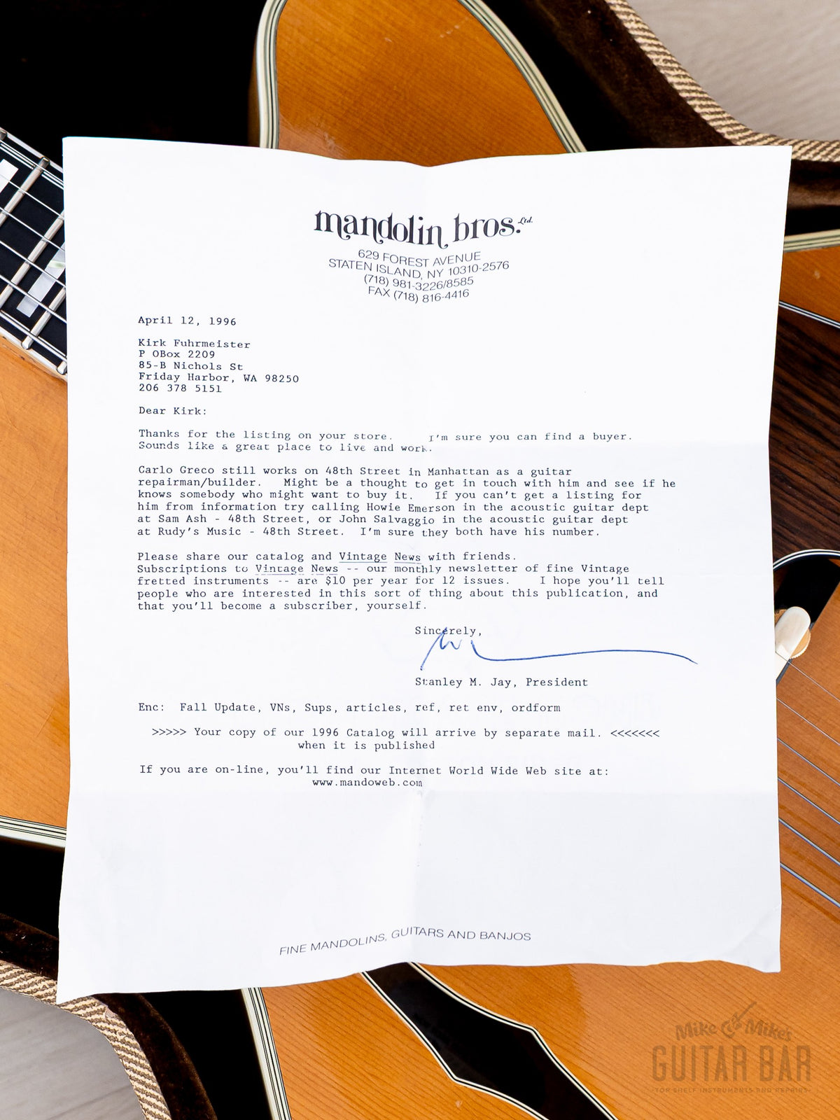 Mandolin Brothers provenance letter for the 1978 Carlo Greco archtop