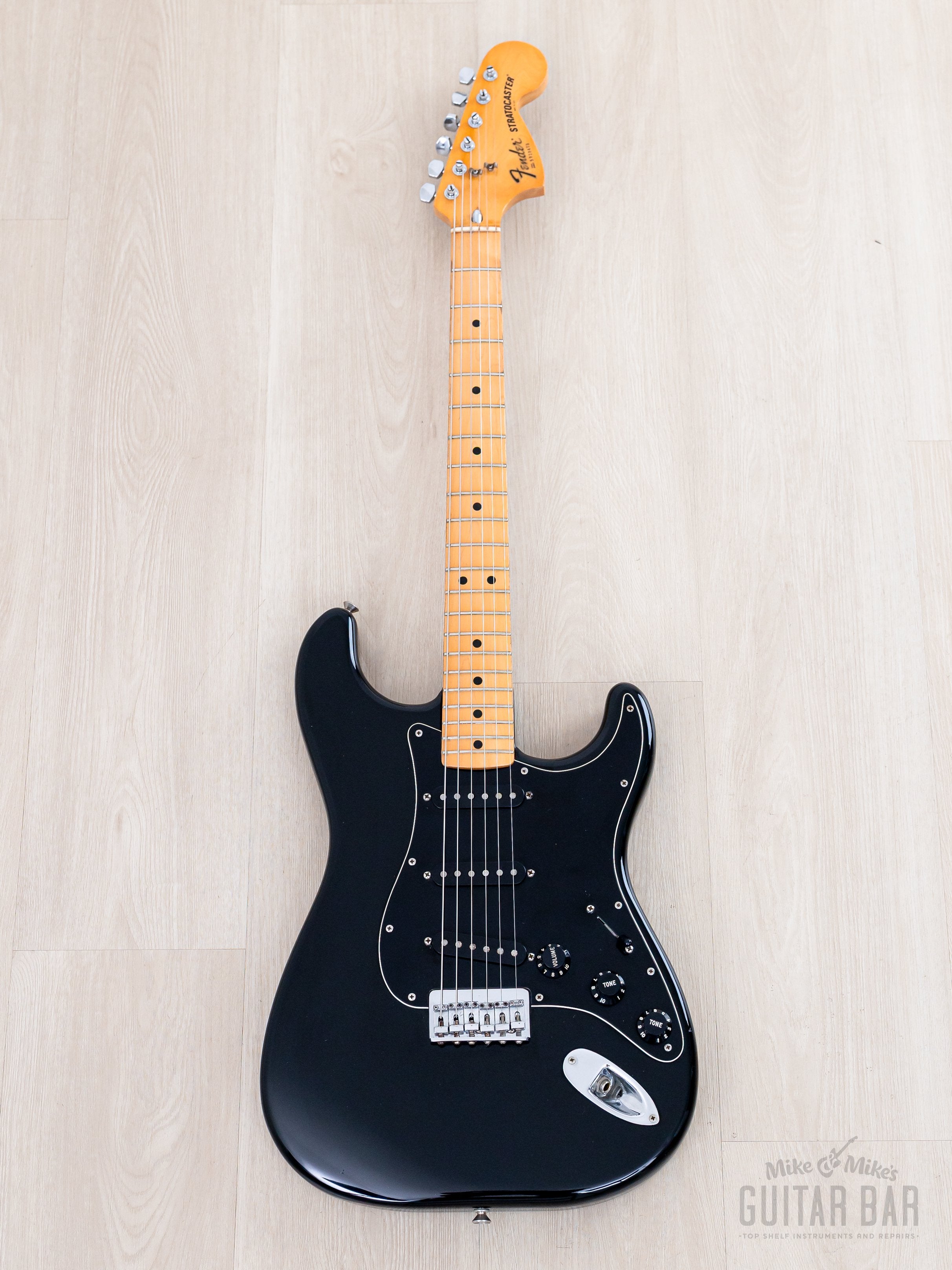 1979 Fender Stratocaster Hardtail Vintage Electric Guitar Black w/ Cas