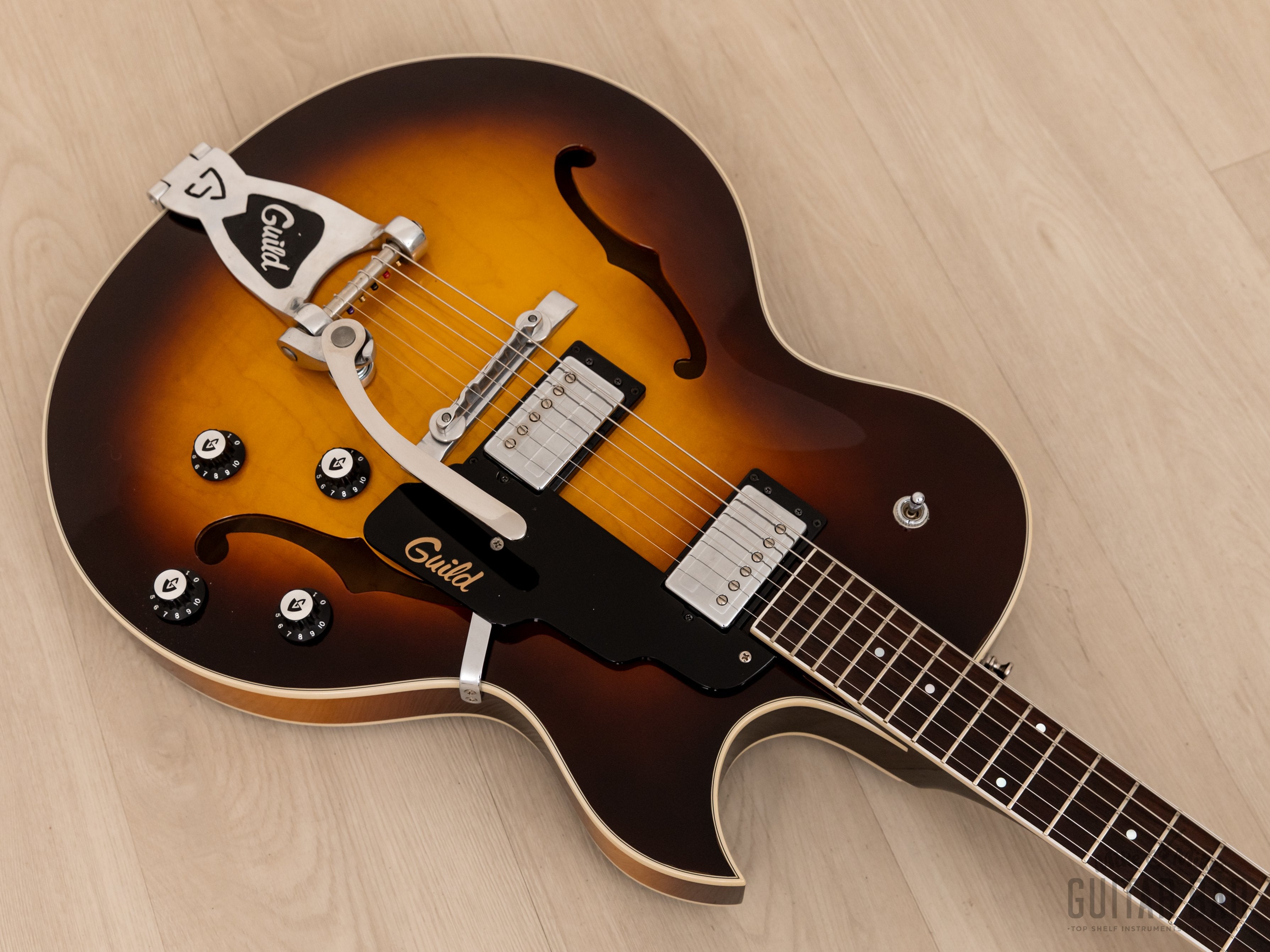 1998 Guild Starfire III Sunburst Near-Mint w/ Case & Tags, Westerly USA-Made