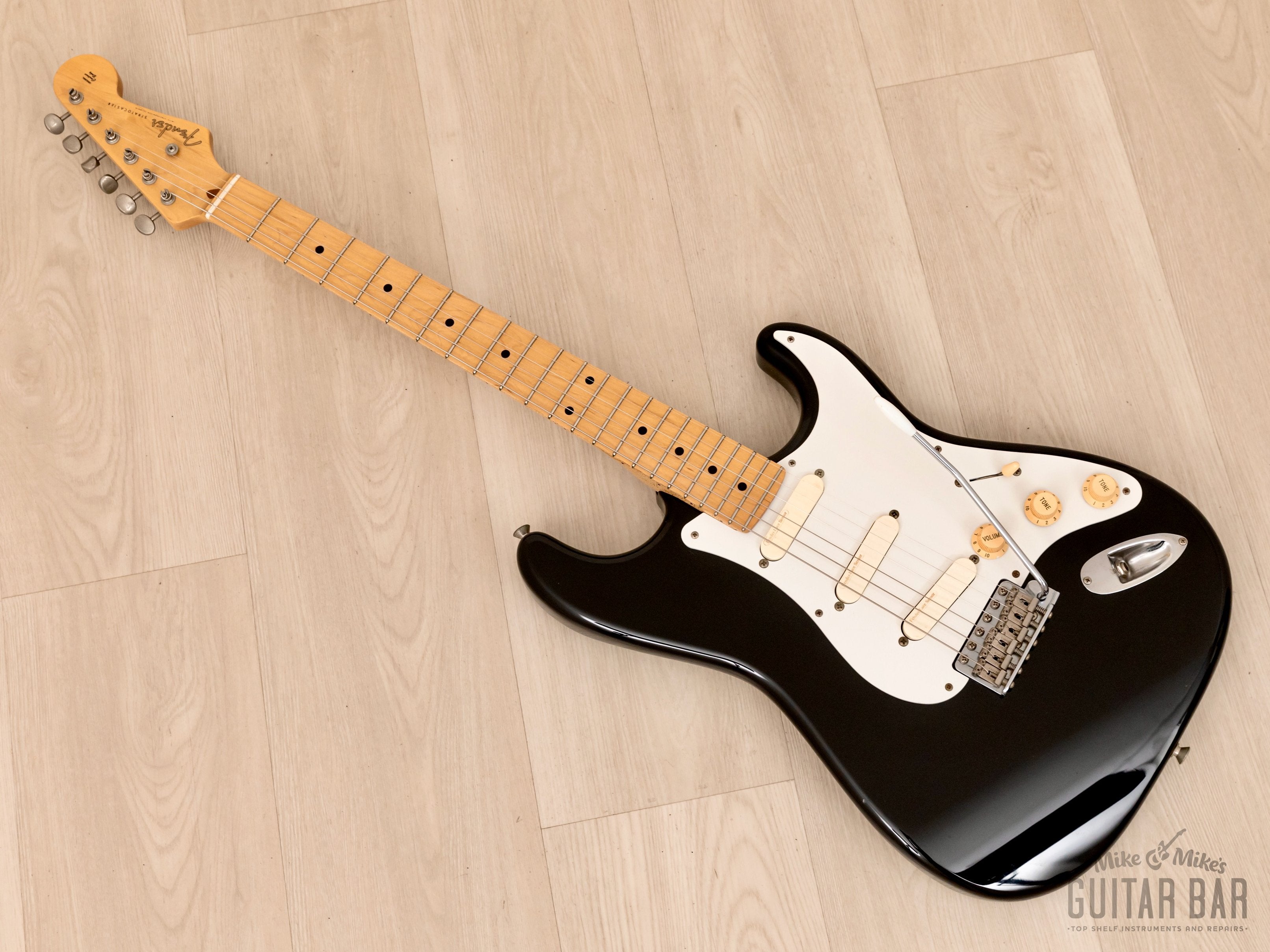 1999 Fender Stratocaster ‘54 Vintage Reissue ST54-95LS Blackie Specs w/ USA Lace Sensors, Japan CIJ