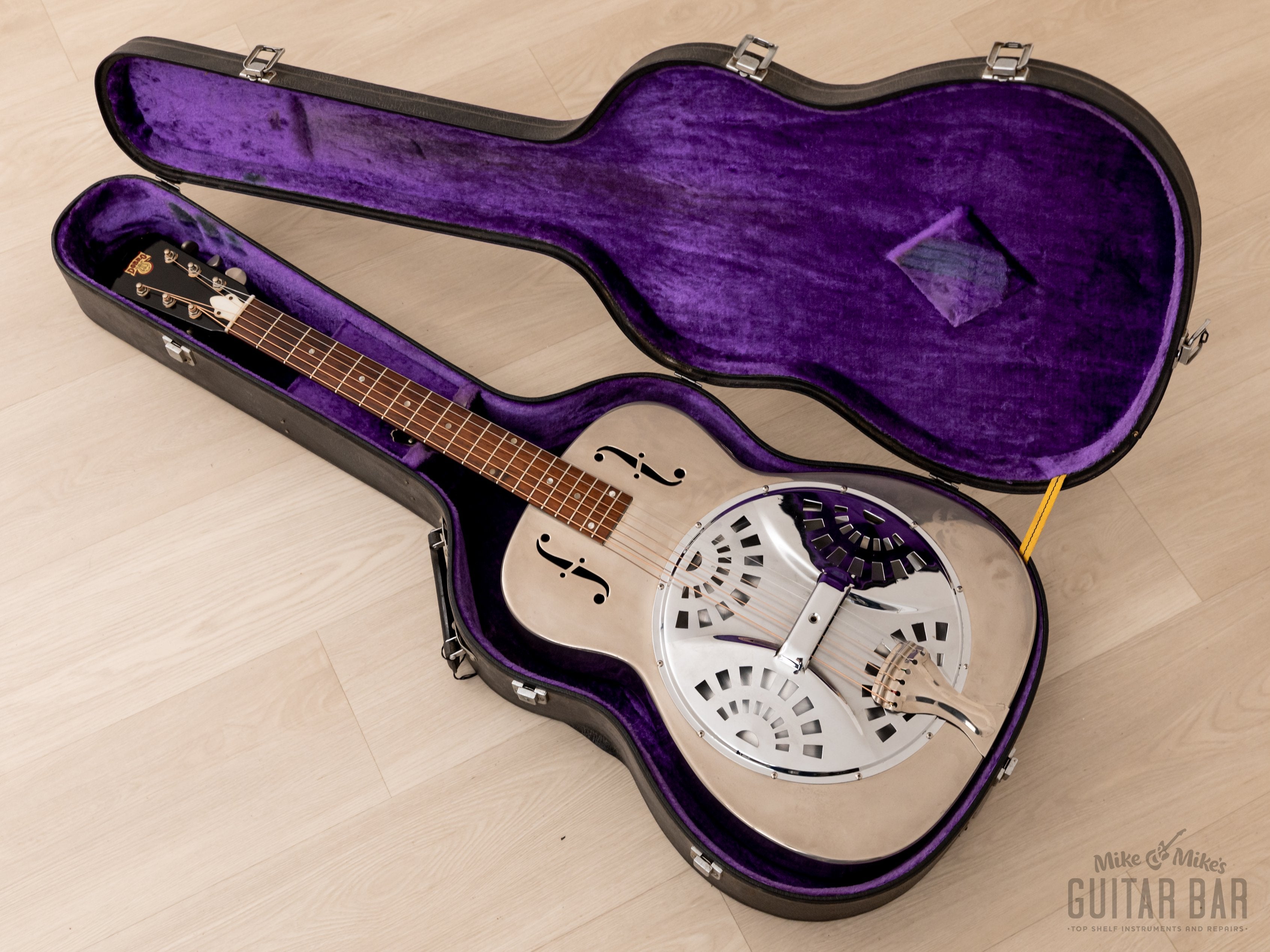 1972 OMI Dobro 33S Vintage Roundneck Acoustic Resonator Guitar w/ Case
