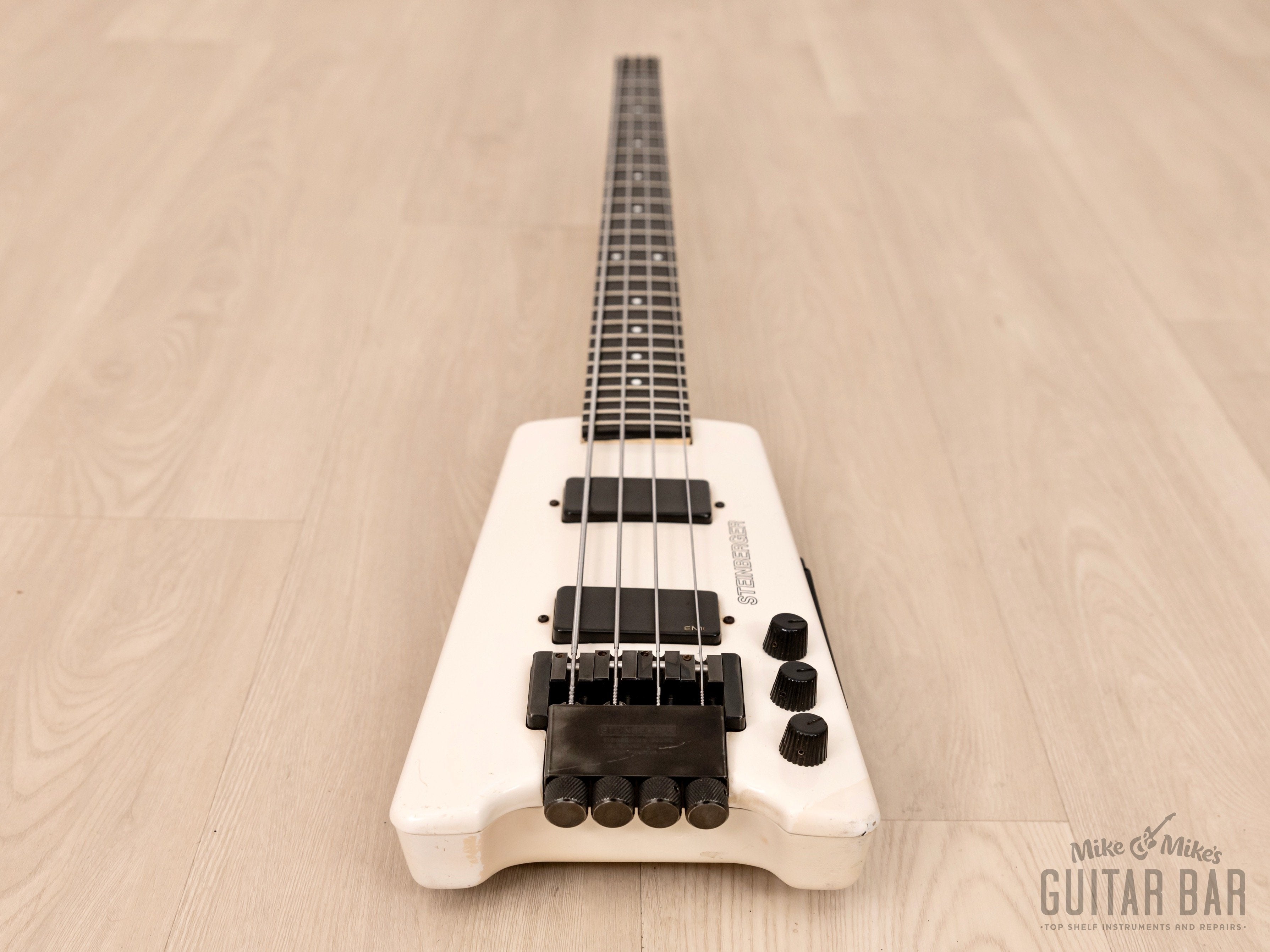 1988 Steinberger XL-2 Vintage Headless Bass White w/ EMGs, Kick-Stand, Case