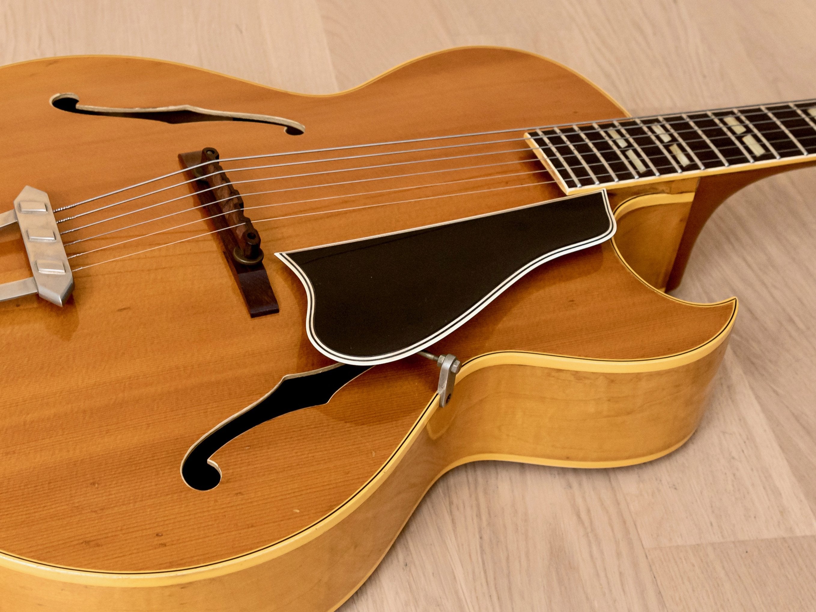 1960 Gibson L-4C Carved Top Cutaway Vintage Archtop Acoustic Guitar Blonde w/ Case, Hangtag