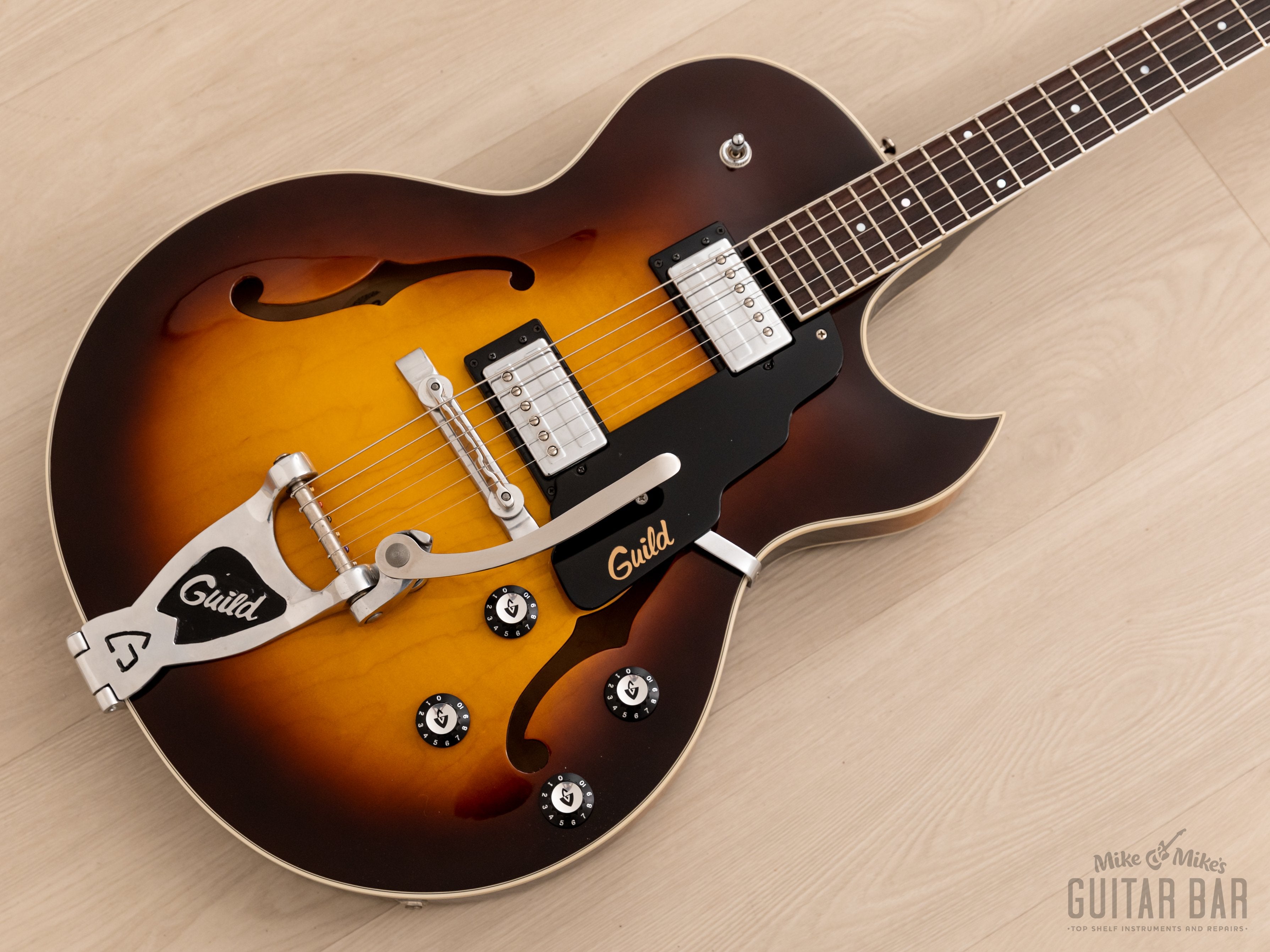 1998 Guild Starfire III Sunburst Near-Mint w/ Case & Tags, Westerly USA-Made