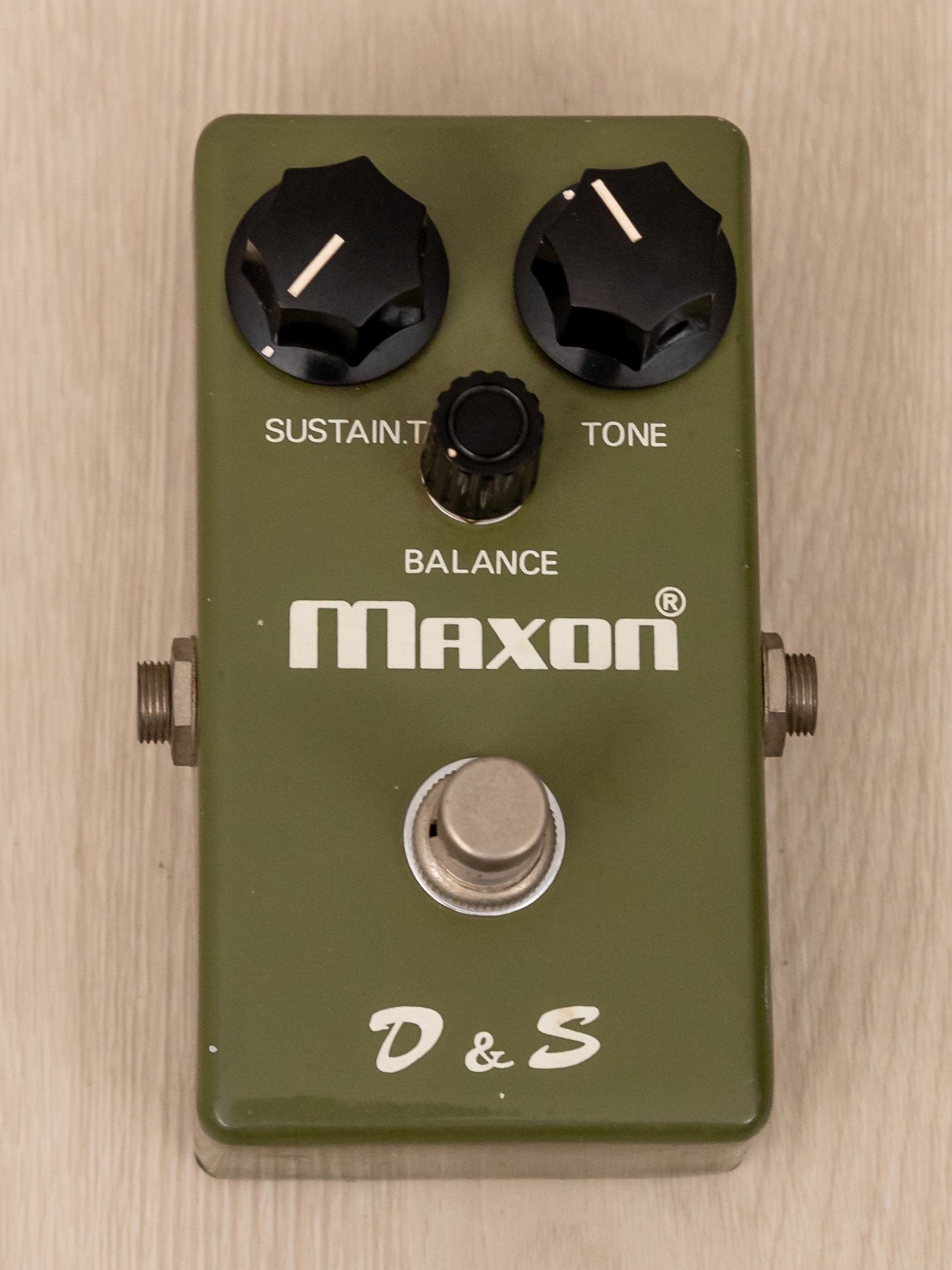 1974 Maxon D&S Distortion Sustainer Vintage Guitar Effects Pedal w/ Box, 1st Version, Muff-Style