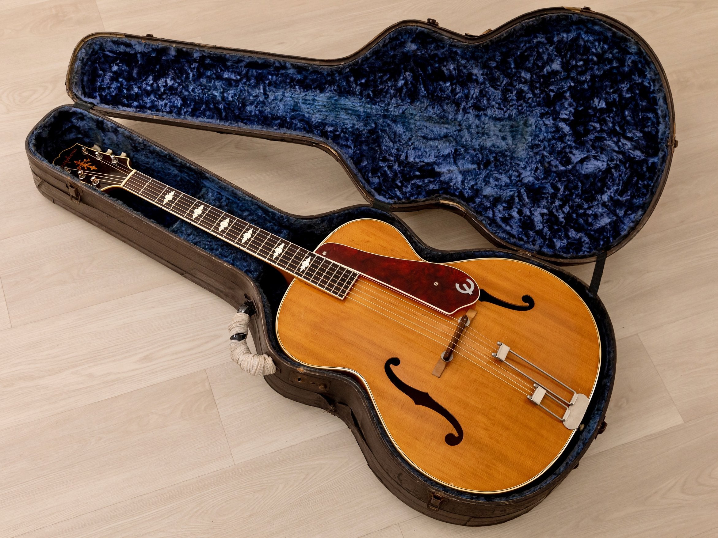 1946 Epiphone Triumph Vintage Archtop Acoustic Guitar Blonde w/ Case