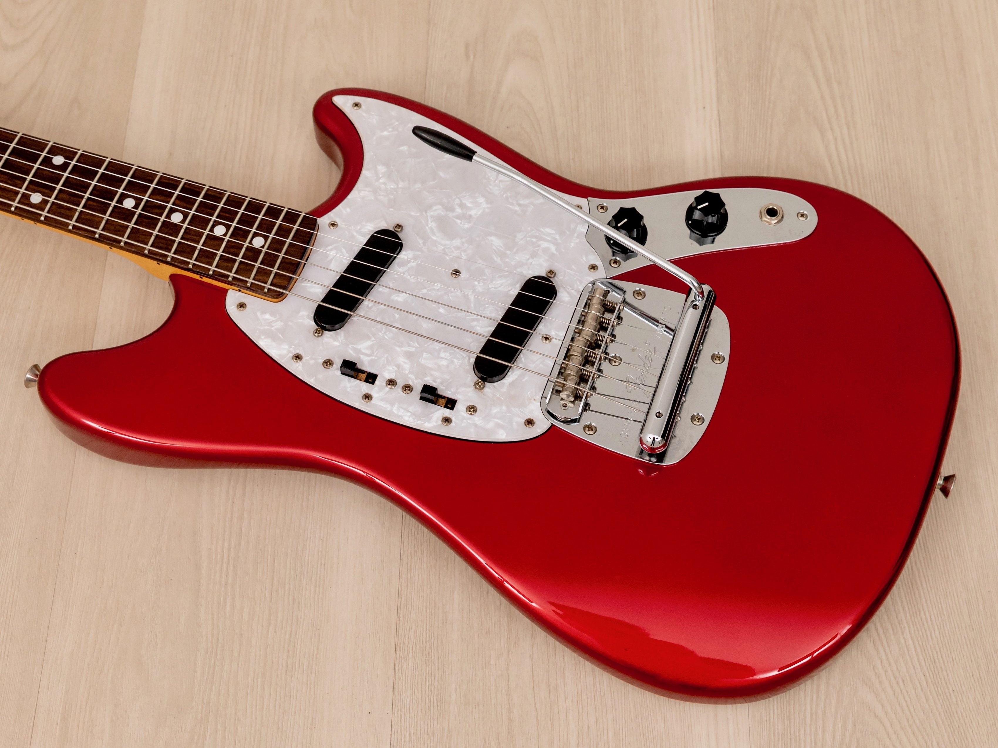 2010 Fender Mustang '69 Vintage Reissue MG69/MH Candy Apple Red, Japan MIJ