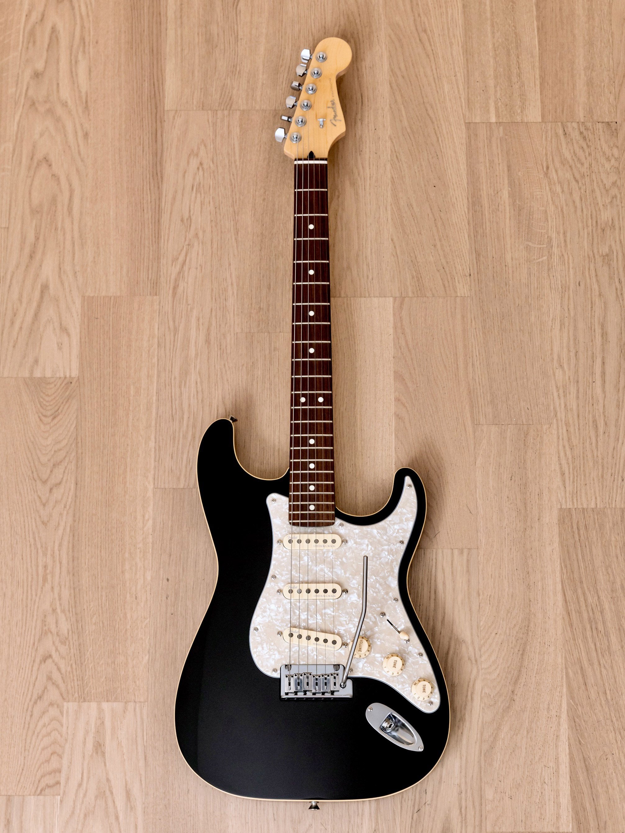 2019 Fender Modern Stratocaster SSS Black w/ Vintage Noiseless, Near Mint w/ Hangtags, Japan MIJ