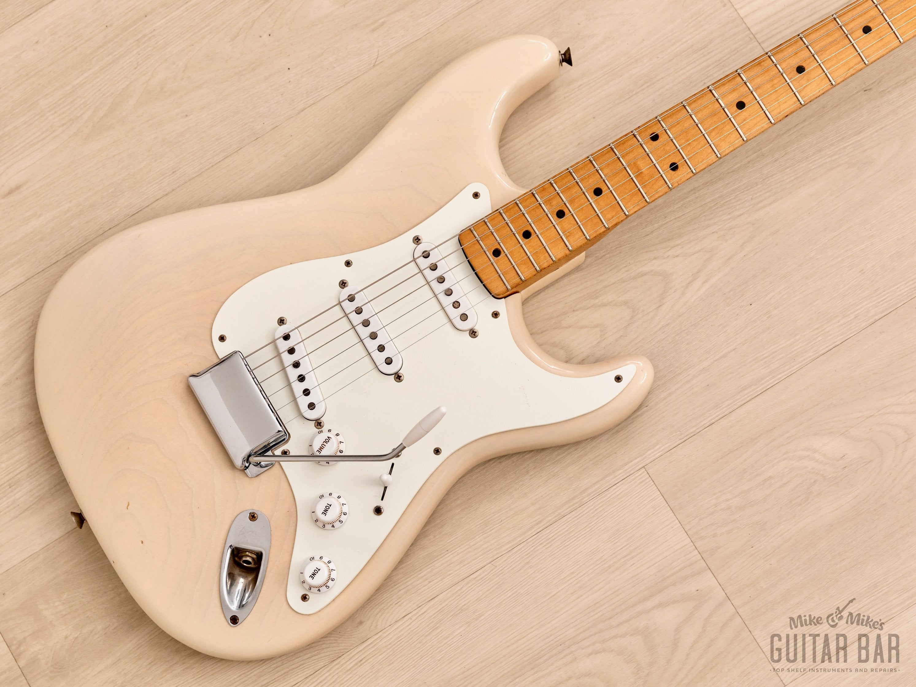 1955 Fender Stratocaster Vintage Electric Guitar Blonde, One-Piece