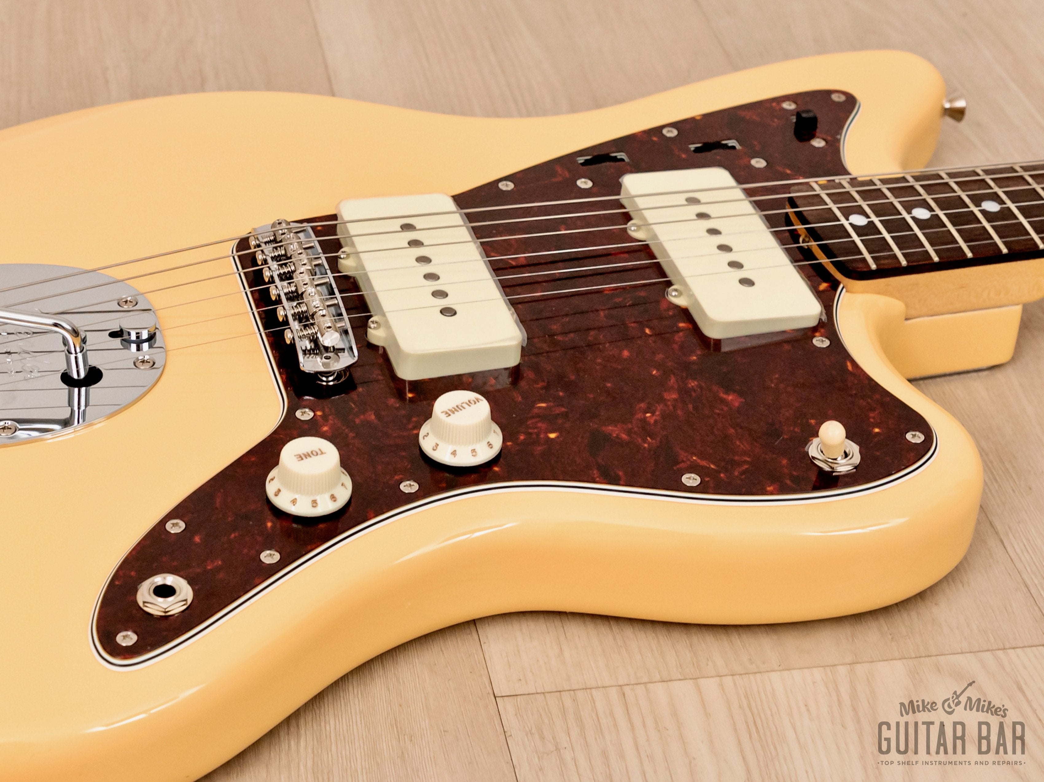 2023 Fender Traditional II 60s Jazzmaster FSR Offset Guitar Olympic White w/ Headstock, Japan MIJ